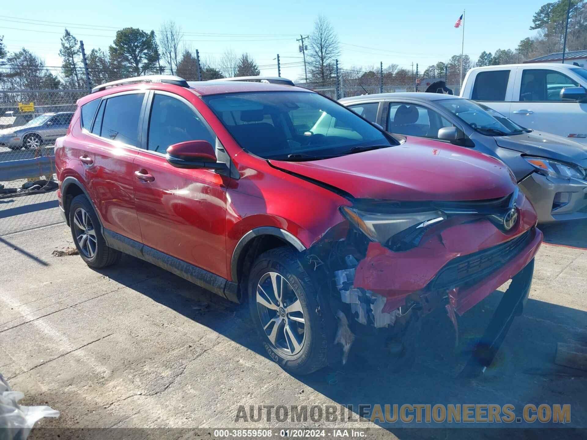 2T3WFREV8HW352395 TOYOTA RAV4 2017