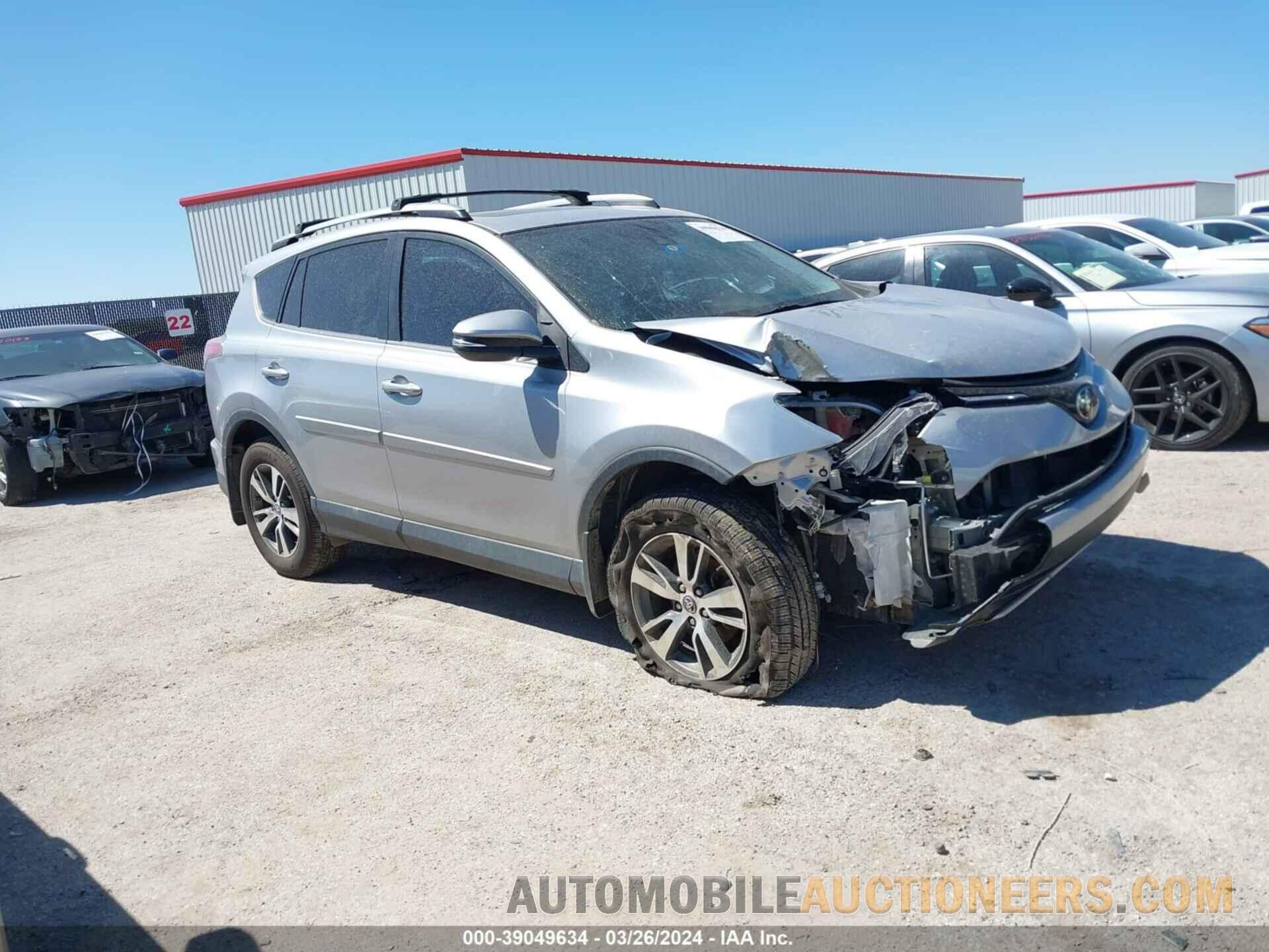 2T3WFREV8HW385882 TOYOTA RAV4 2017