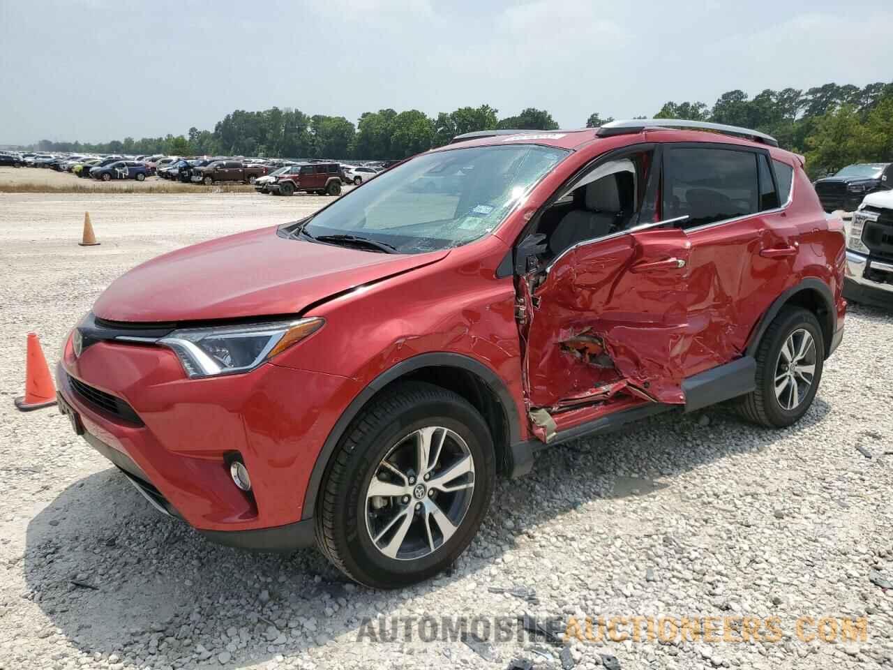 2T3WFREV8HW388703 TOYOTA RAV4 2017