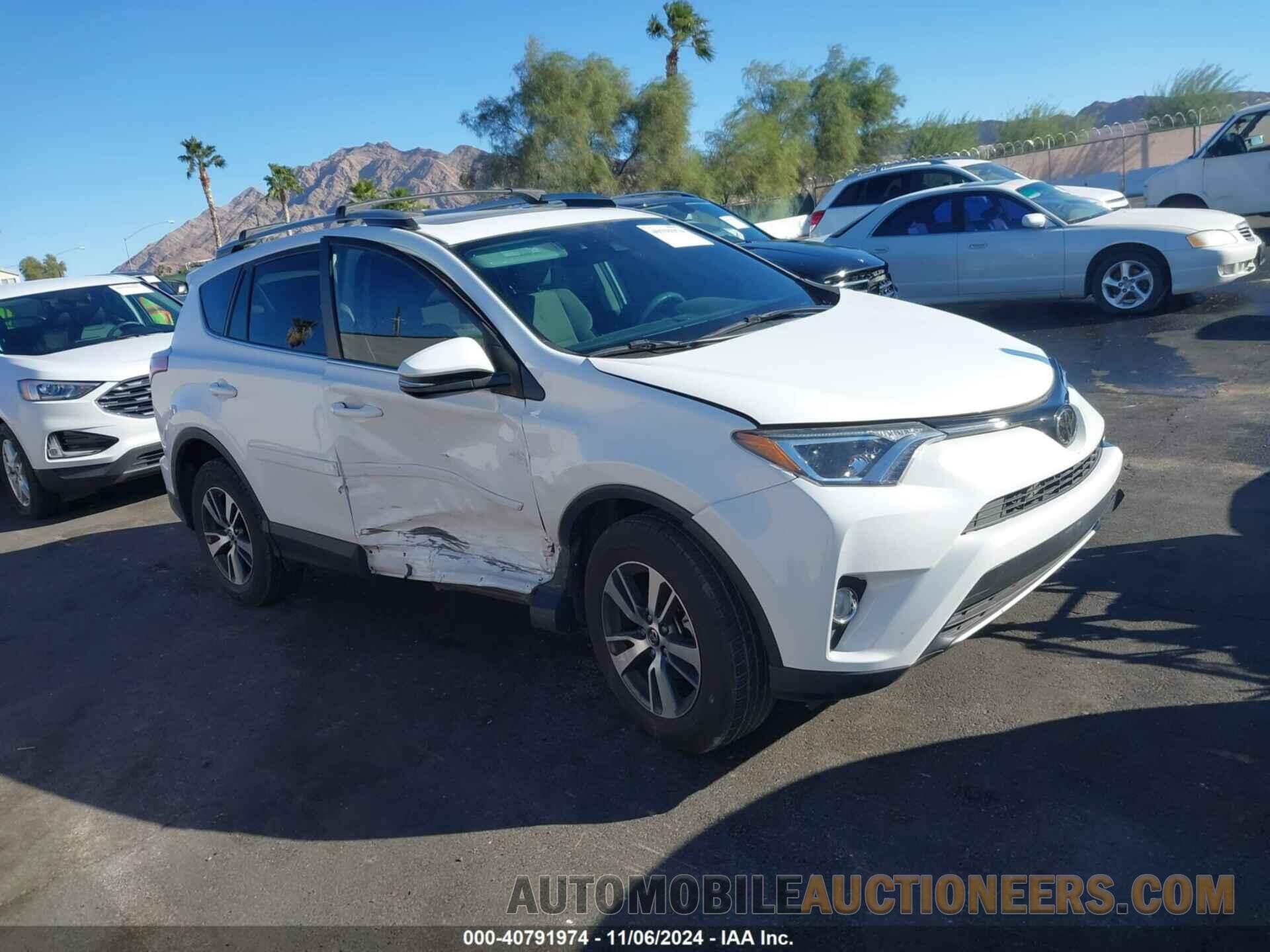 2T3WFREV8HW404348 TOYOTA RAV4 2017