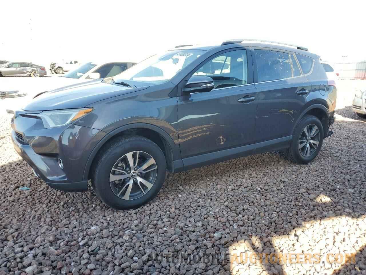 2T3WFREV8JW432995 TOYOTA RAV4 2018