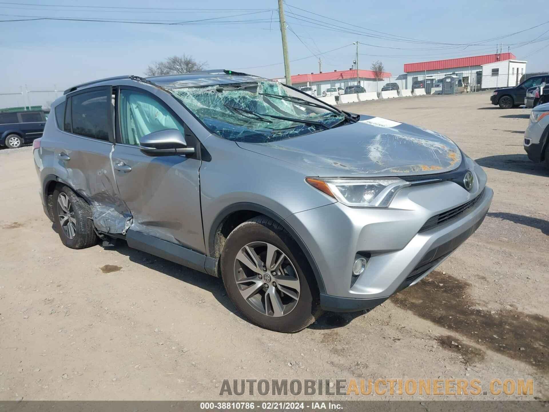 2T3WFREV8JW446427 TOYOTA RAV4 2018