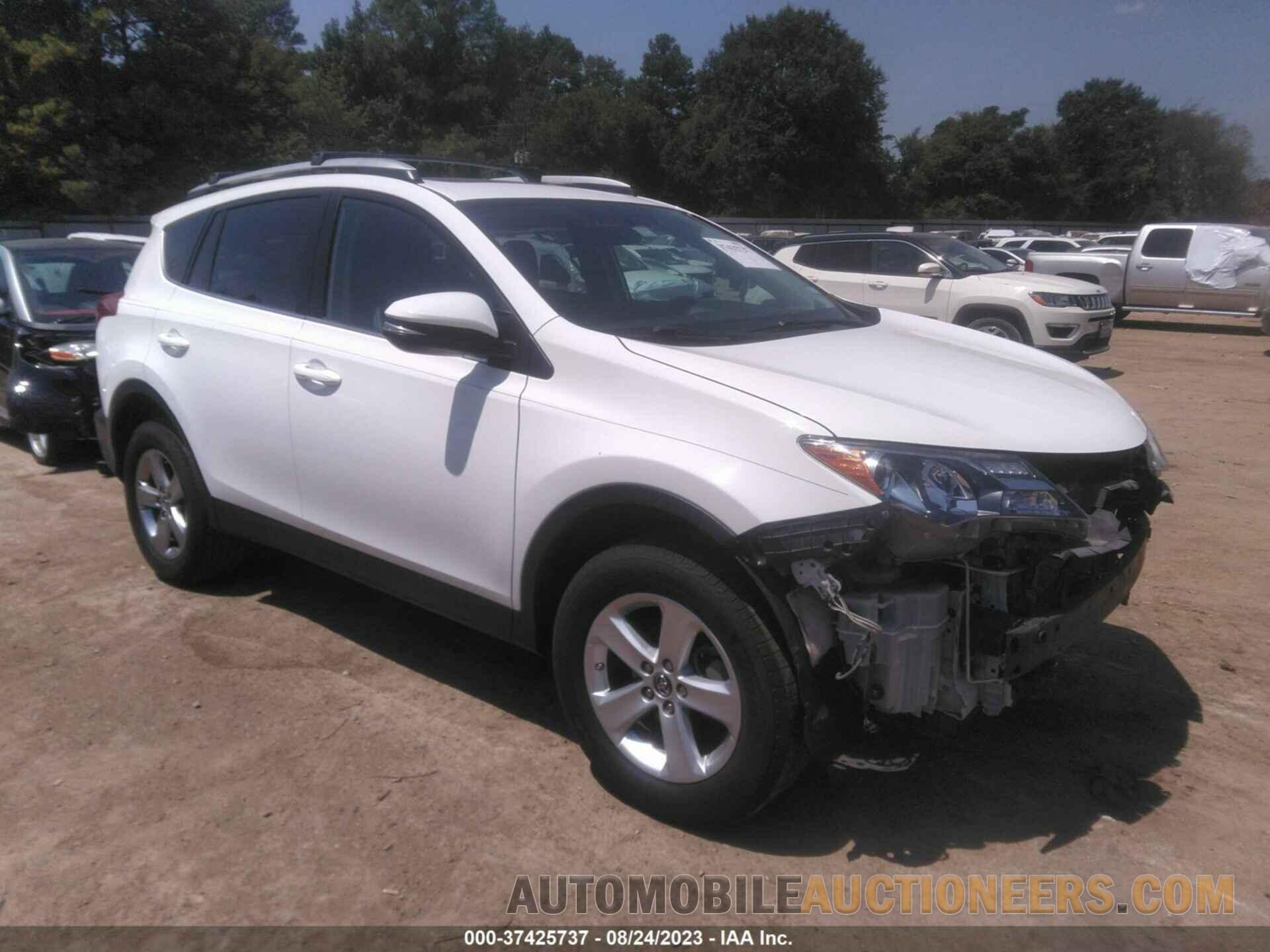 2T3WFREV9FW134964 TOYOTA RAV4 2015