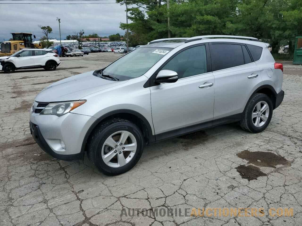 2T3WFREV9FW155653 TOYOTA RAV4 2015