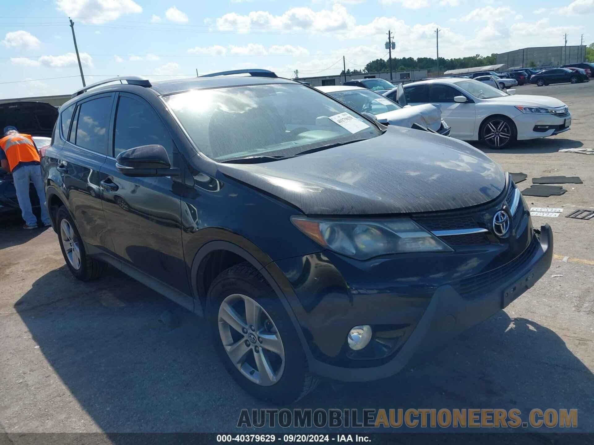 2T3WFREV9FW166216 TOYOTA RAV4 2015