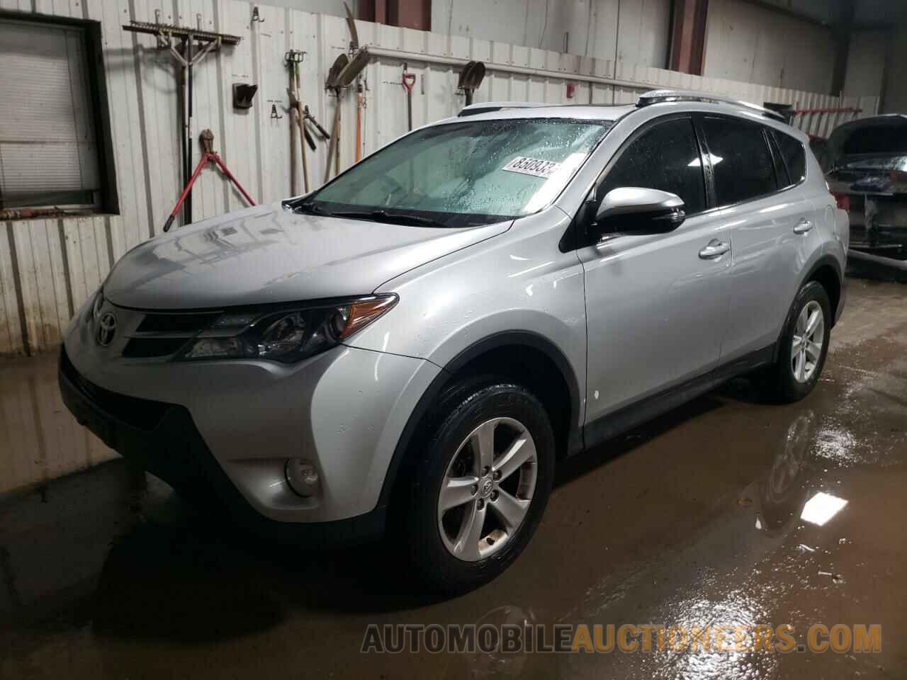 2T3WFREV9FW169147 TOYOTA RAV4 2015