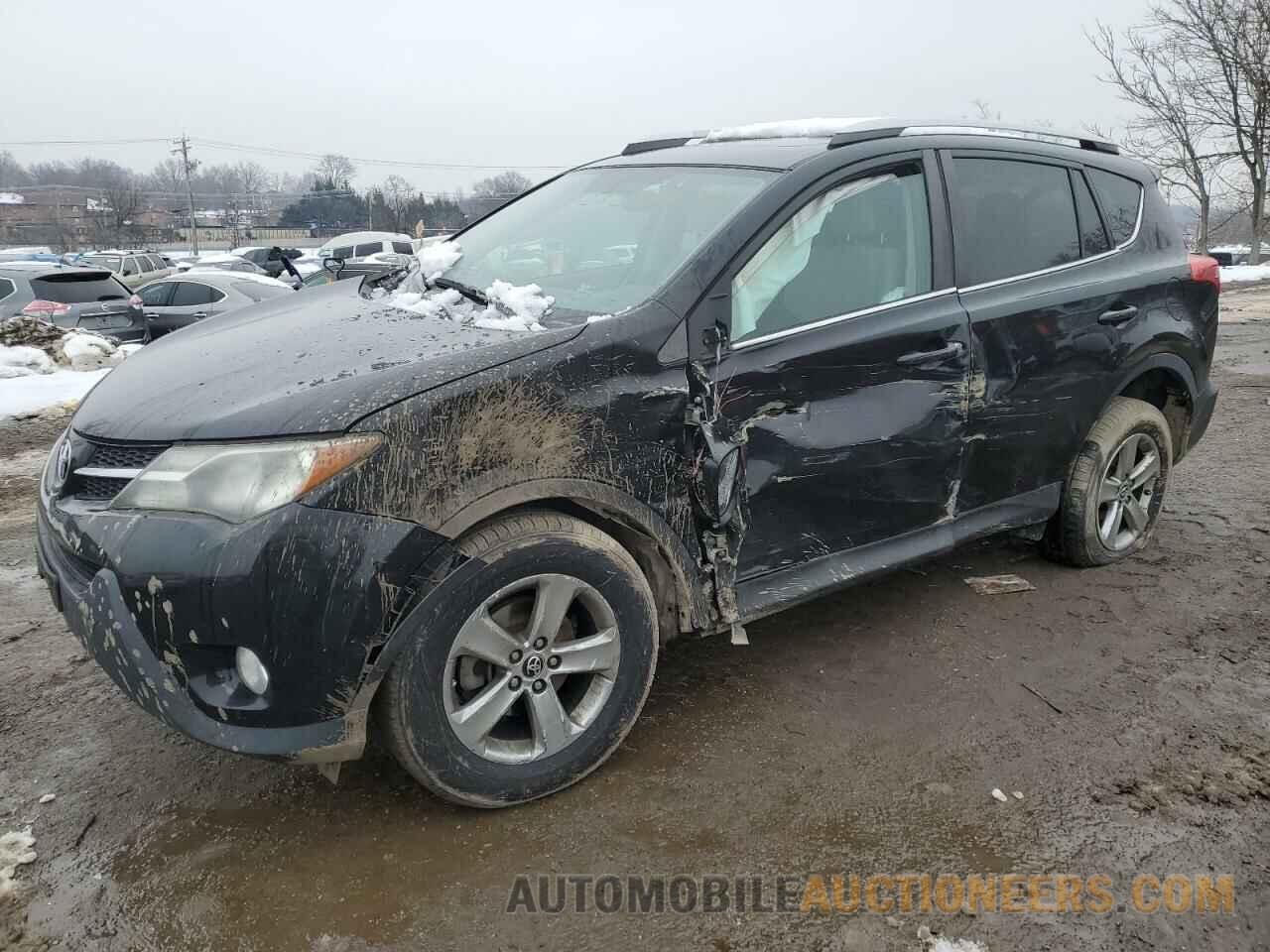 2T3WFREV9FW173683 TOYOTA RAV4 2015