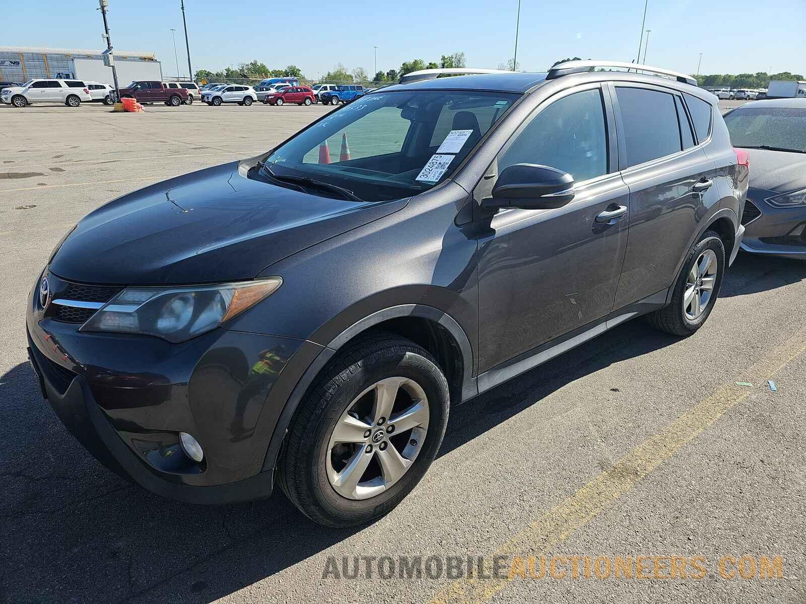 2T3WFREV9FW190533 Toyota RAV4 2015