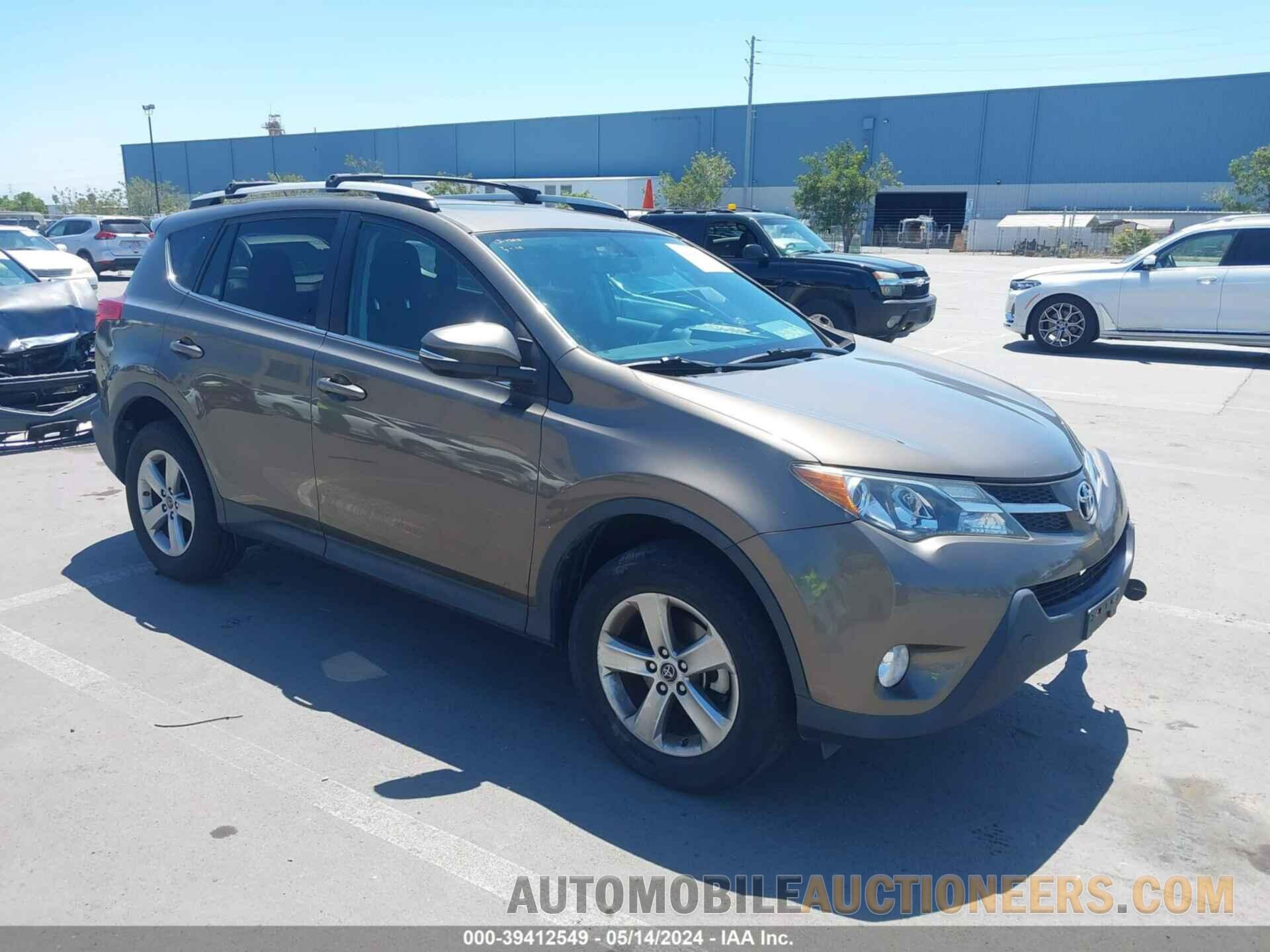 2T3WFREV9FW203667 TOYOTA RAV4 2015