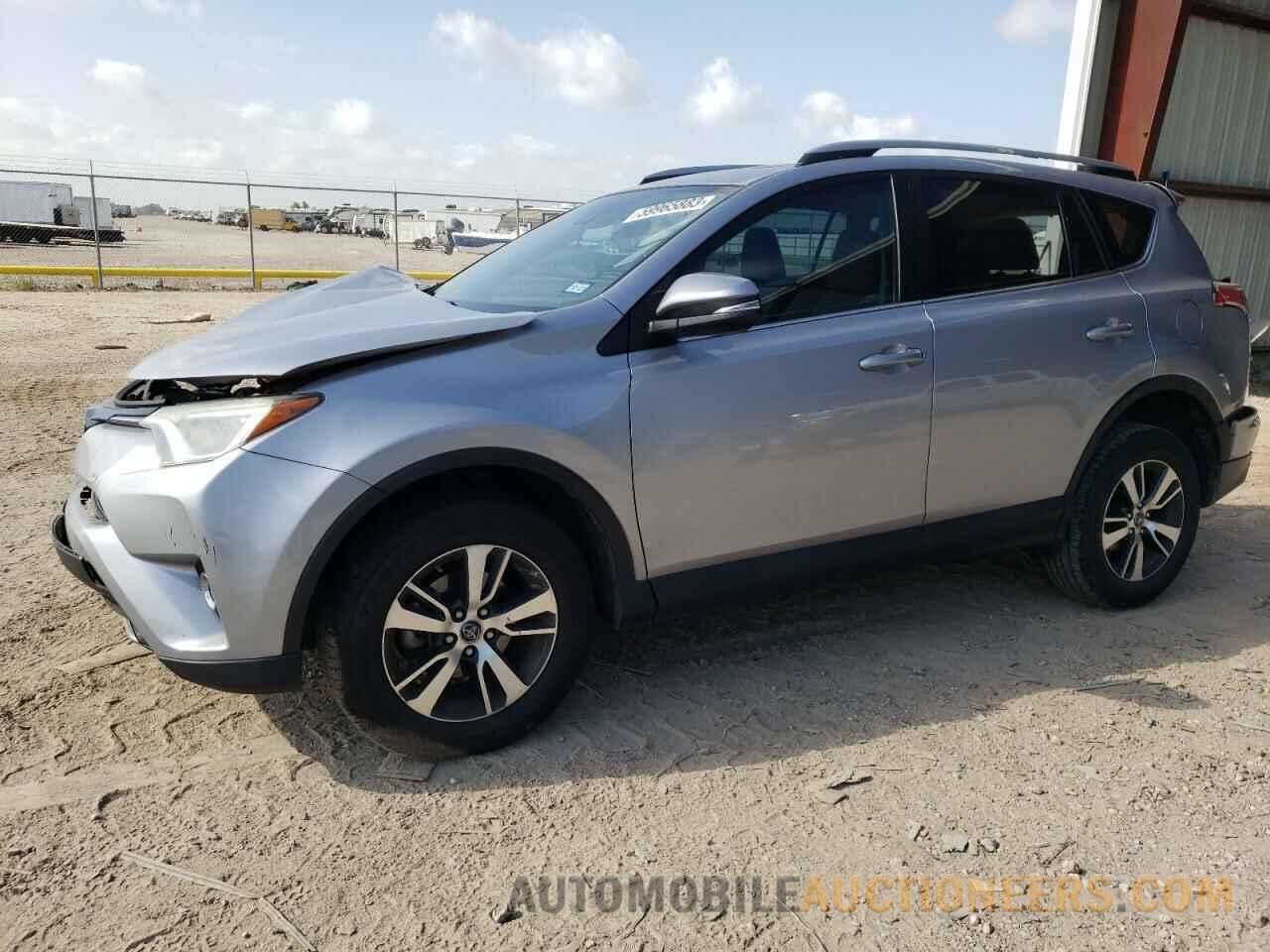 2T3WFREV9HW366919 TOYOTA RAV4 2017