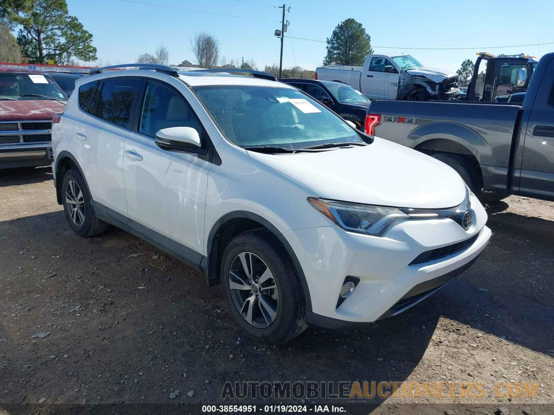 2T3WFREV9HW390959 TOYOTA RAV4 2017