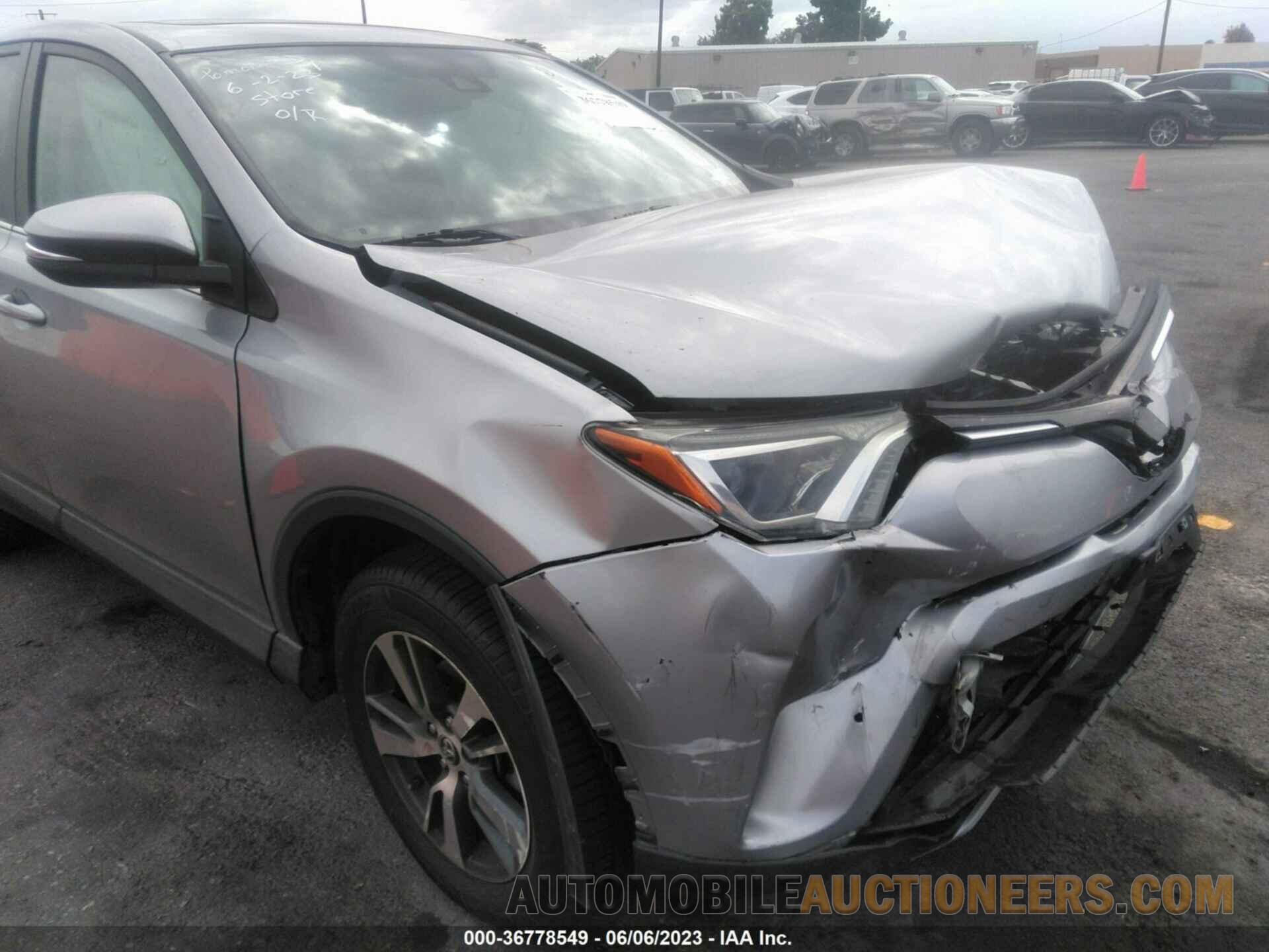 2T3WFREV9HW394865 TOYOTA RAV4 2017