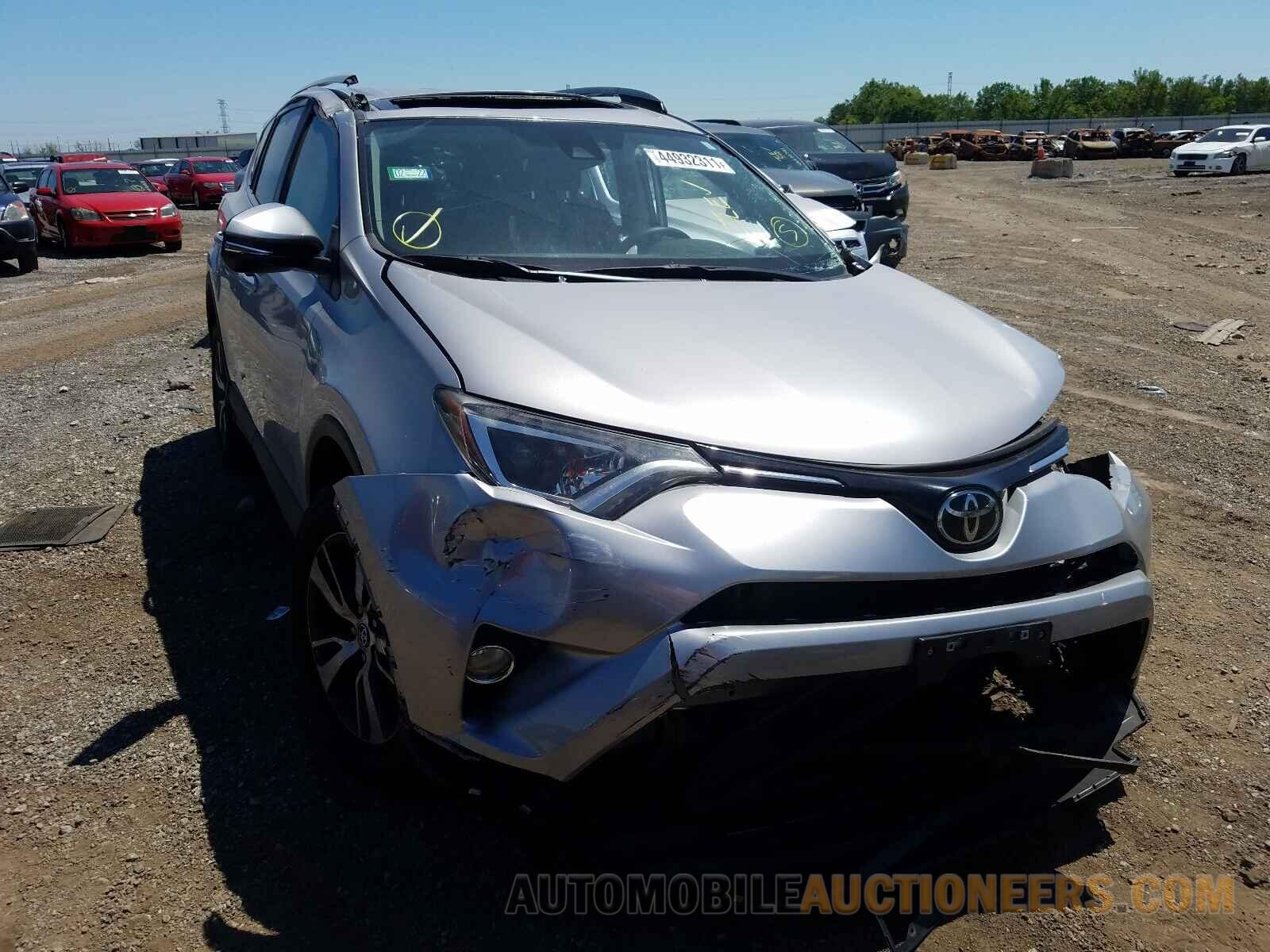 2T3WFREV9HW402026 TOYOTA RAV4 2017