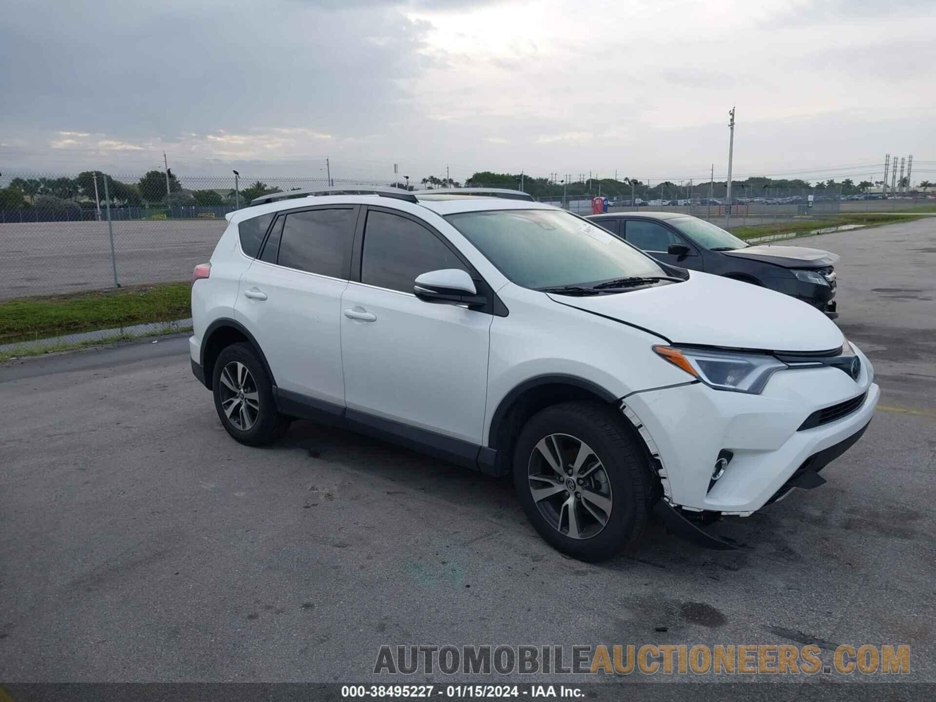 2T3WFREV9JW418524 TOYOTA RAV4 2018