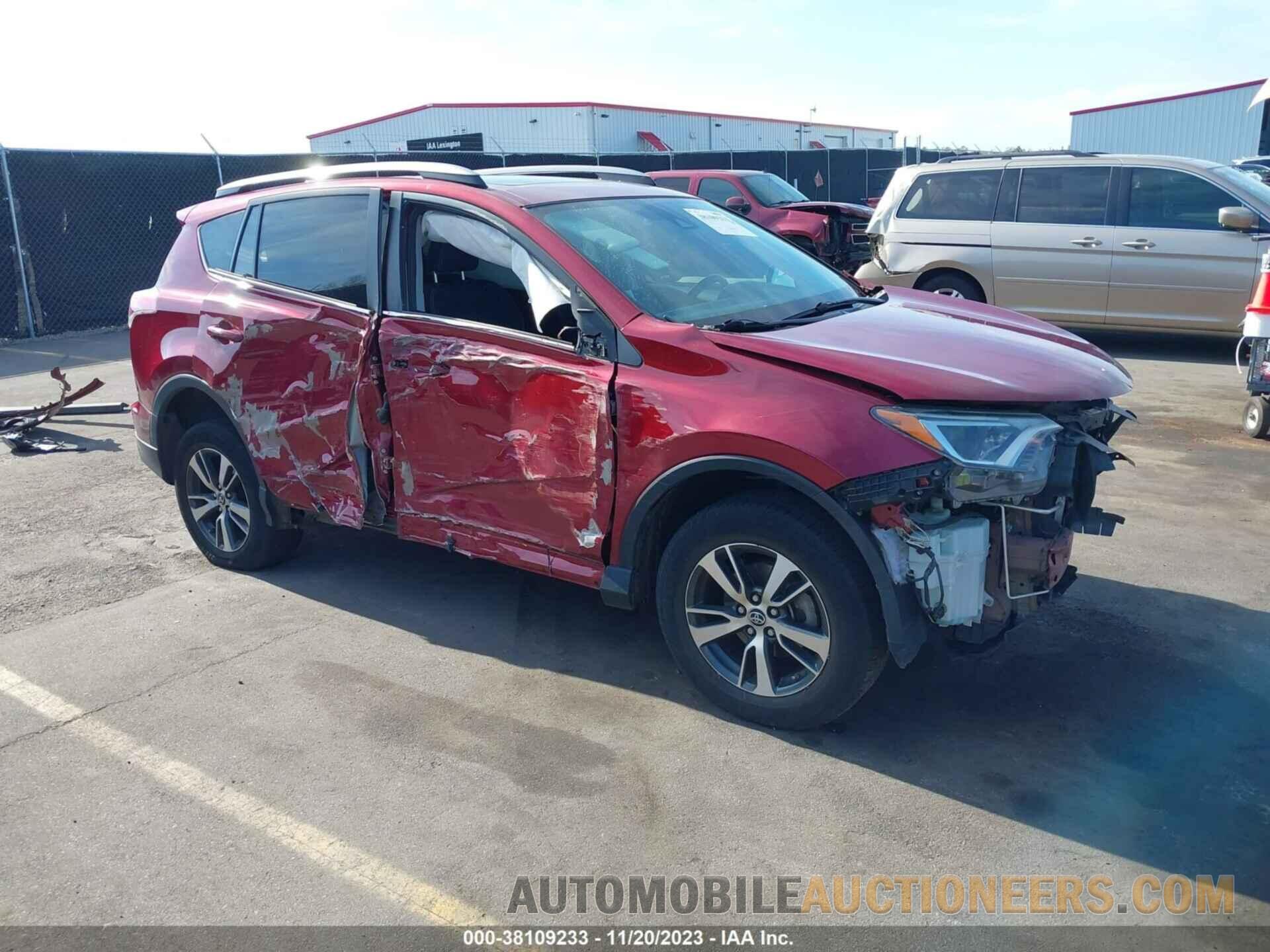 2T3WFREV9JW427983 TOYOTA RAV4 2018