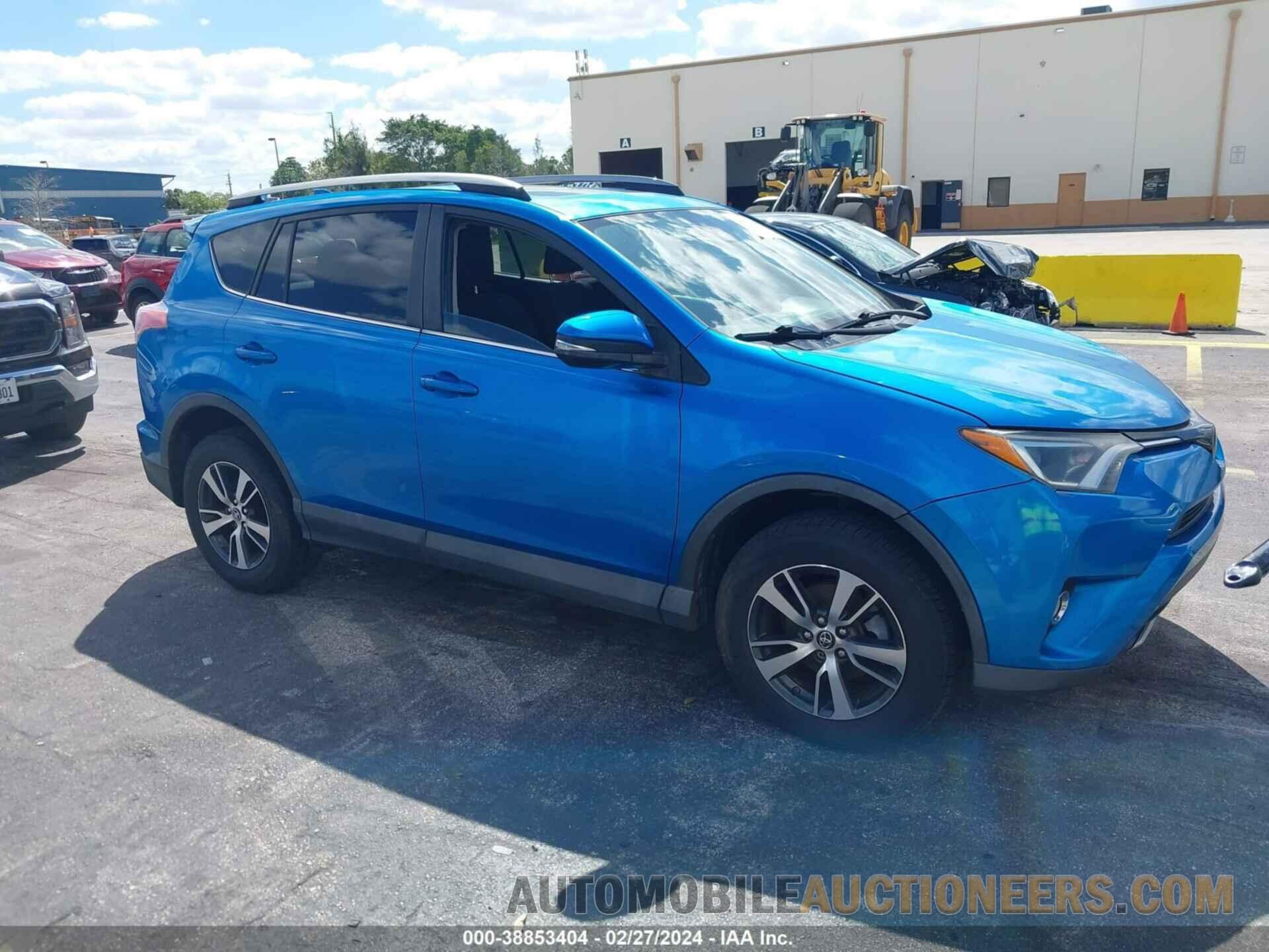 2T3WFREV9JW490386 TOYOTA RAV4 2018