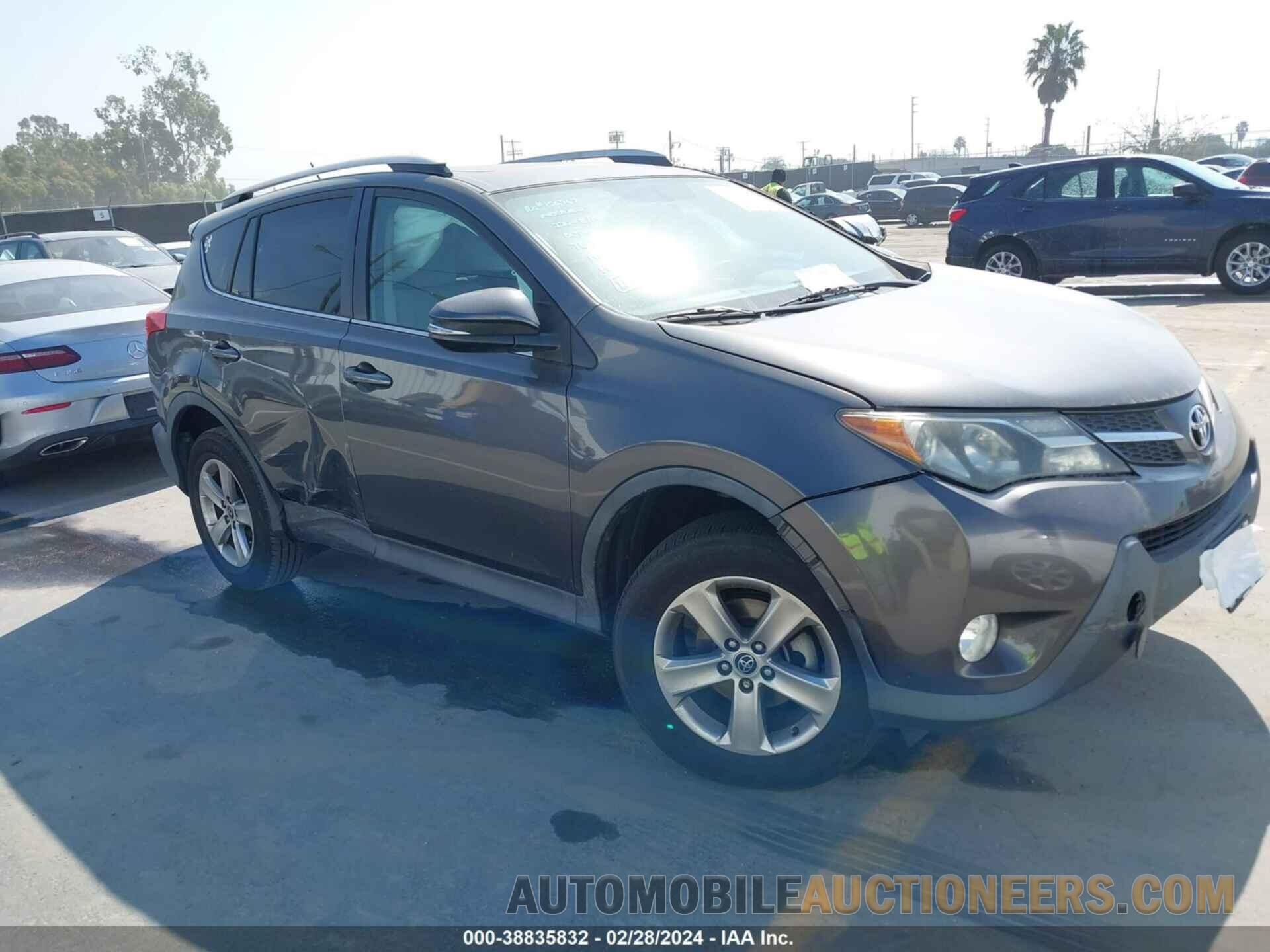 2T3WFREVXFW132706 TOYOTA RAV4 2015