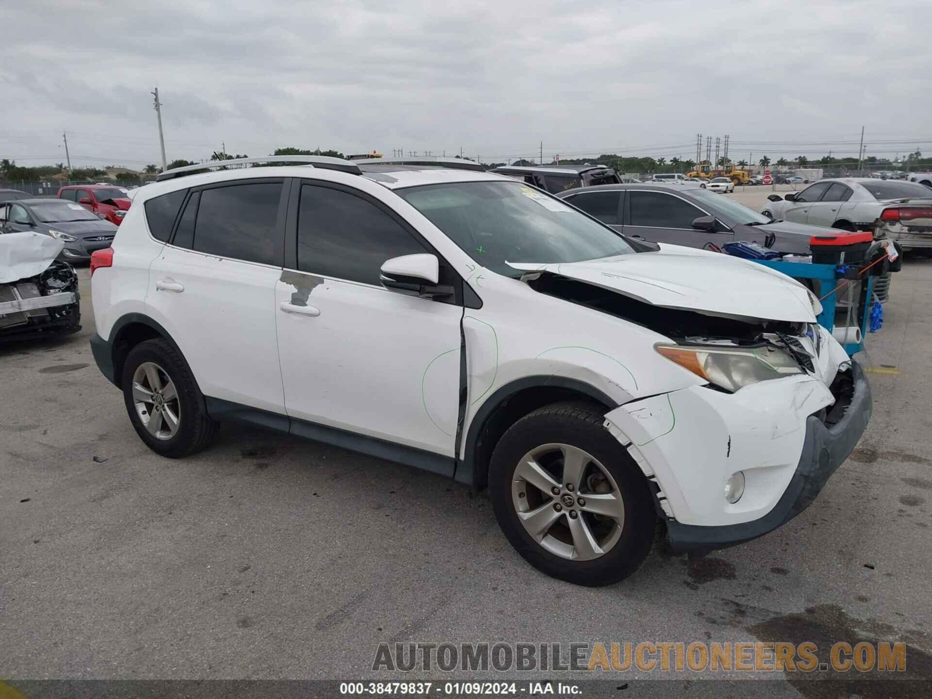 2T3WFREVXFW136321 TOYOTA RAV4 2015