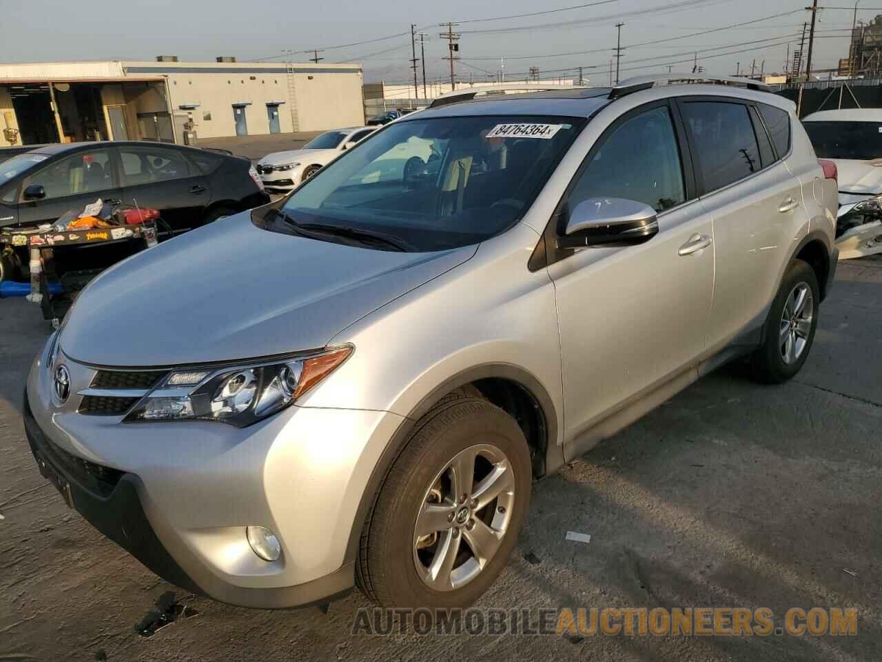 2T3WFREVXFW163308 TOYOTA RAV4 2015