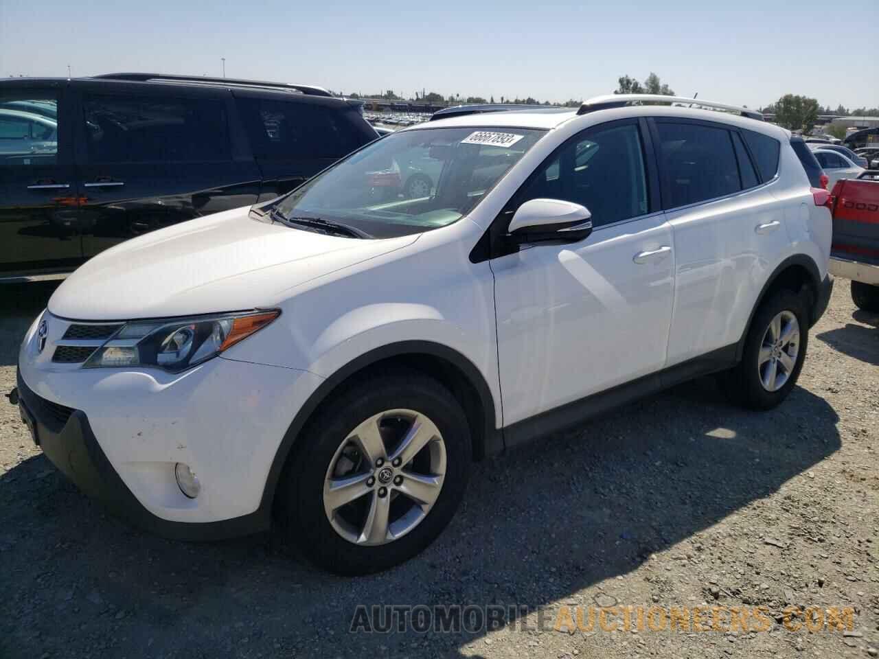 2T3WFREVXFW172882 TOYOTA RAV4 2015