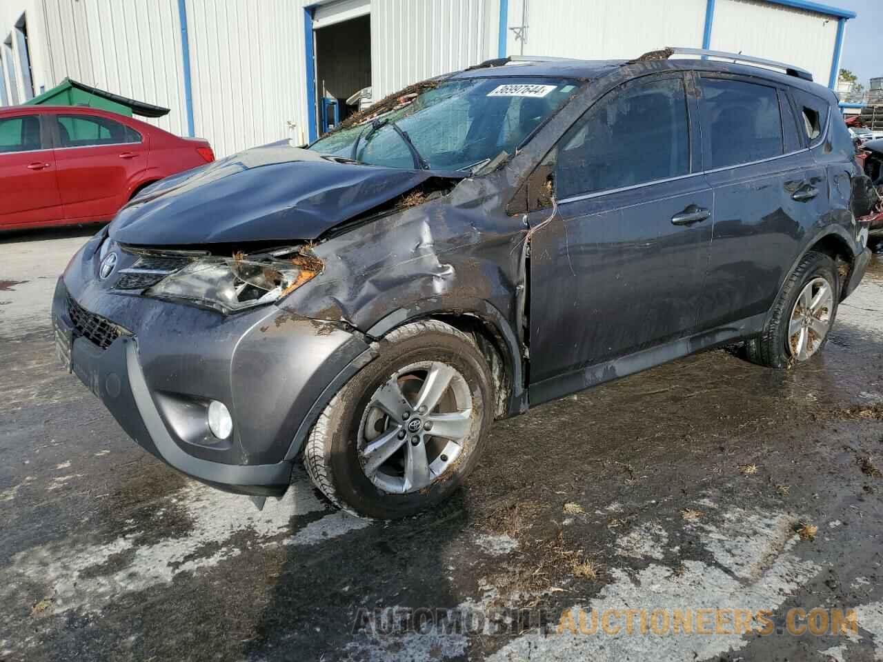 2T3WFREVXFW191576 TOYOTA RAV4 2015