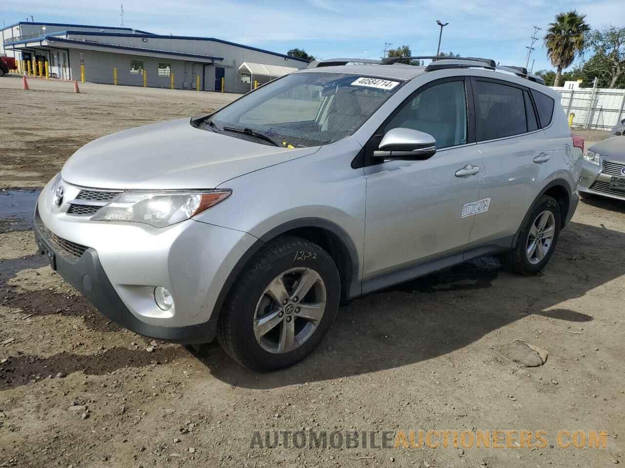 2T3WFREVXFW197376 TOYOTA RAV4 2015