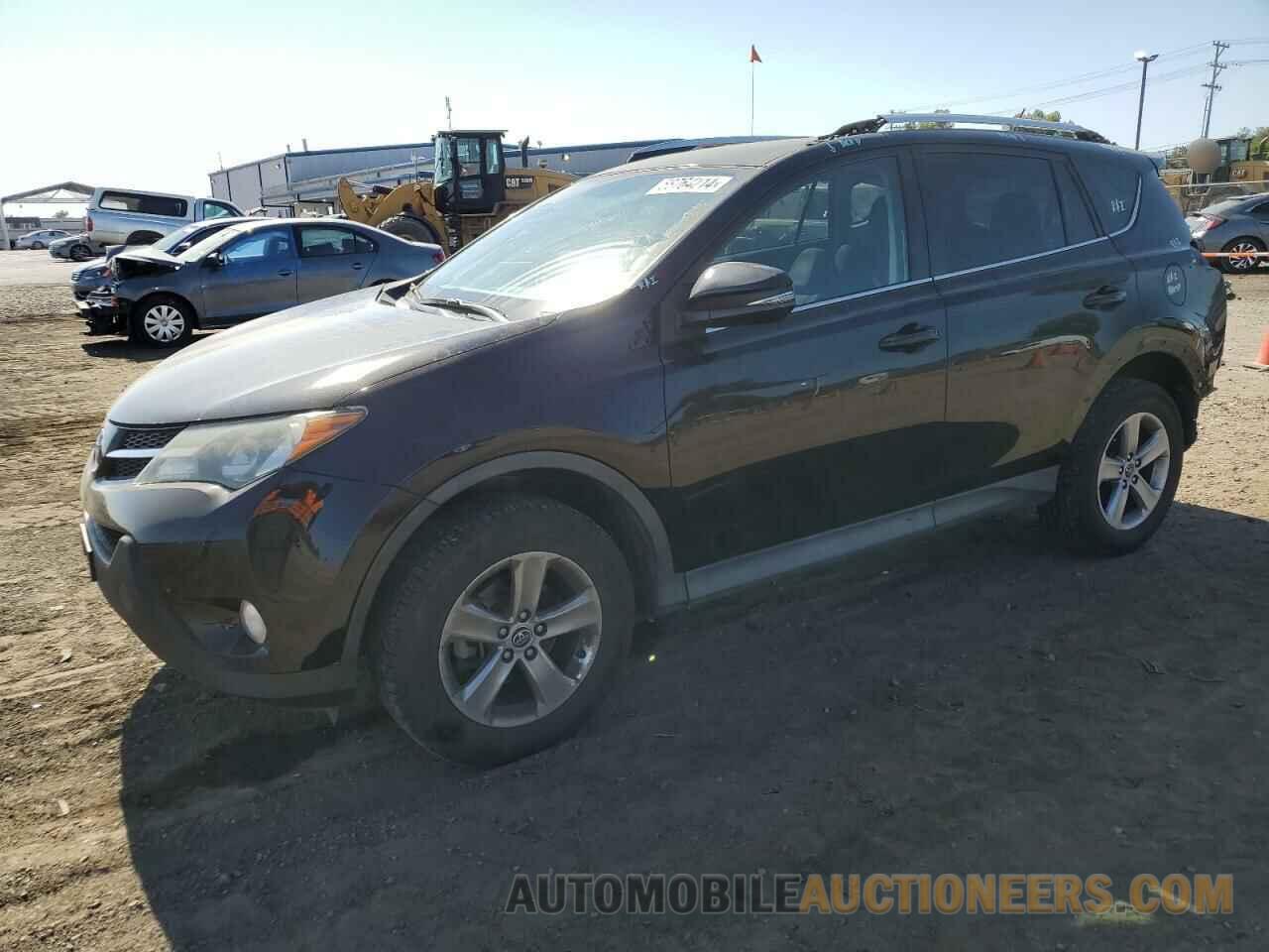 2T3WFREVXFW197393 TOYOTA RAV4 2015