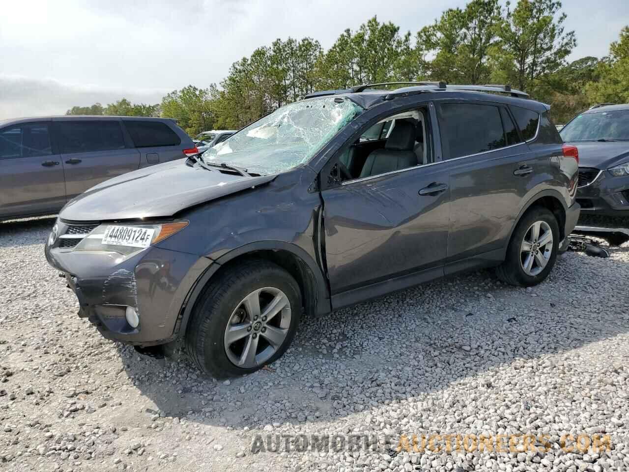 2T3WFREVXFW205461 TOYOTA RAV4 2015