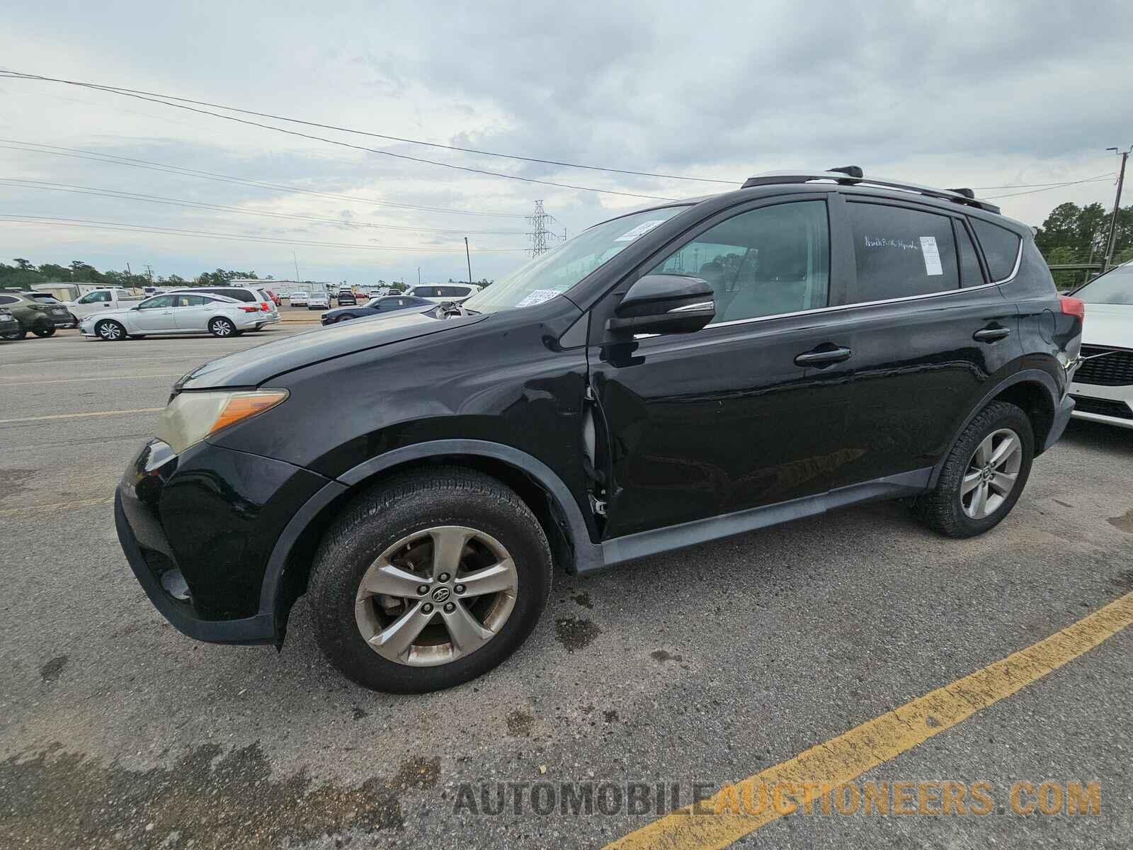 2T3WFREVXFW226388 Toyota RAV4 2015