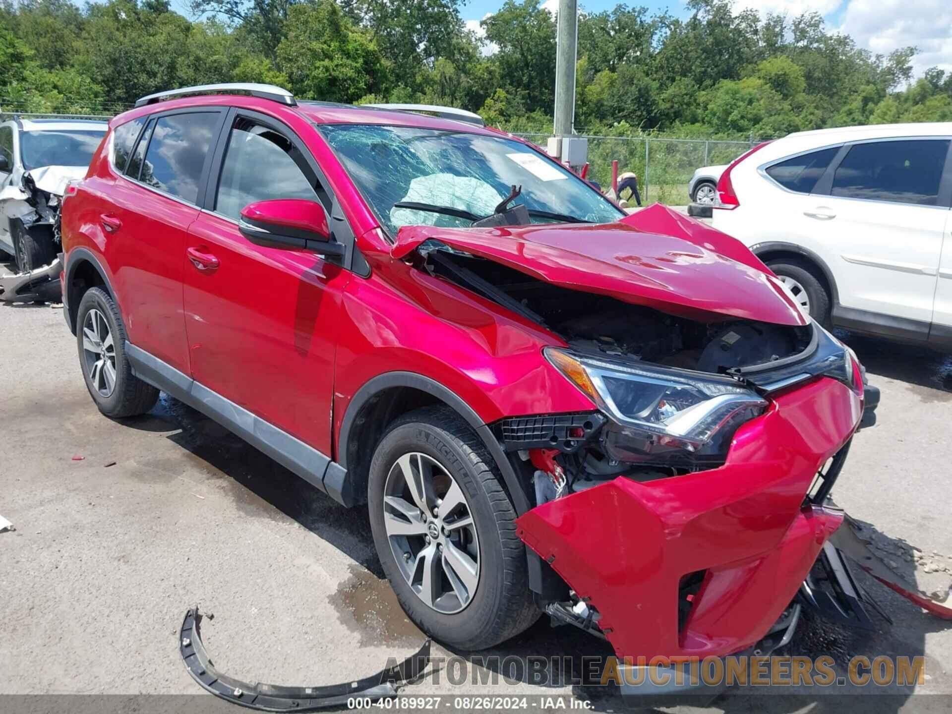 2T3WFREVXHW318359 TOYOTA RAV4 2017