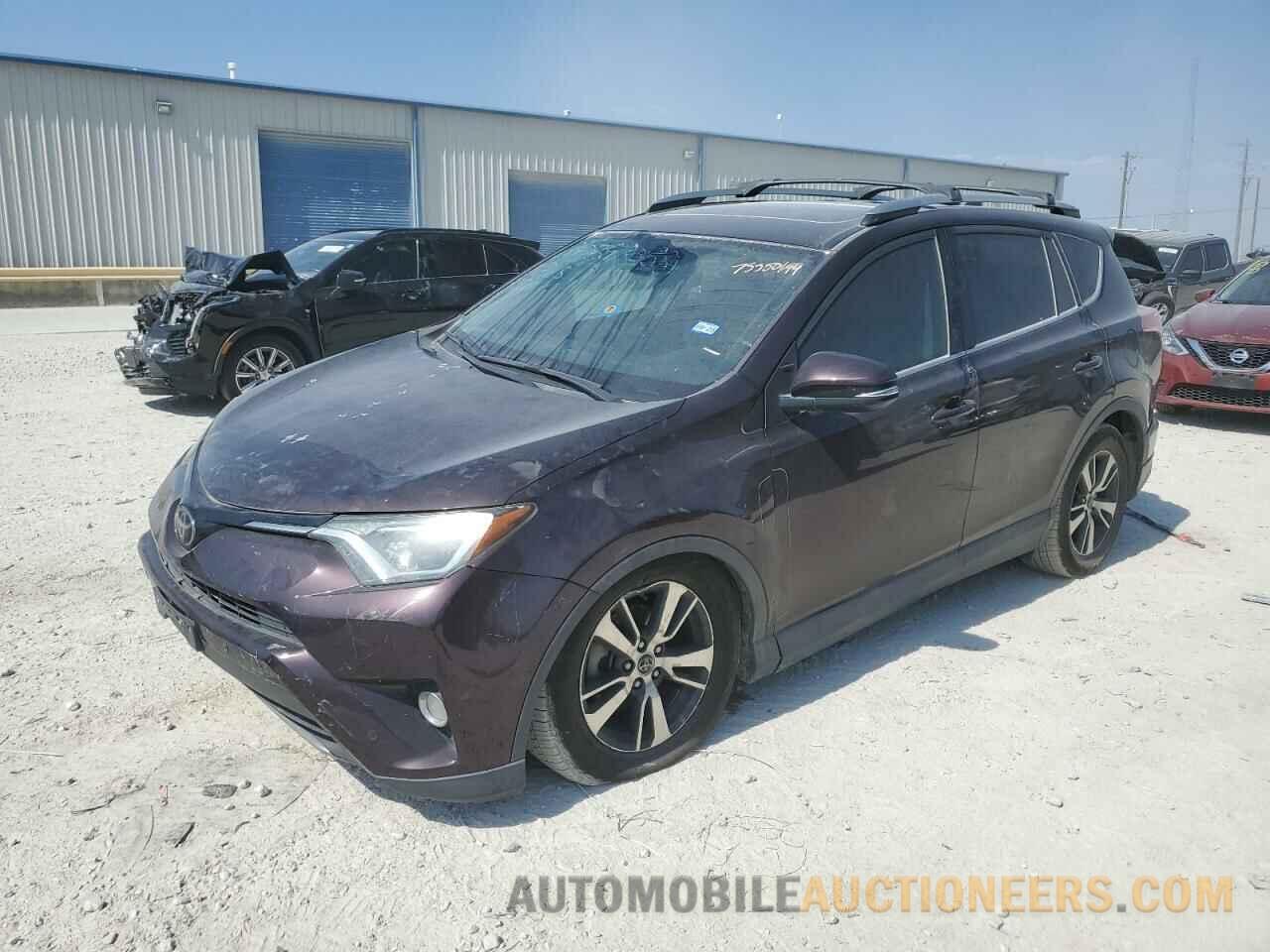 2T3WFREVXHW325683 TOYOTA RAV4 2017