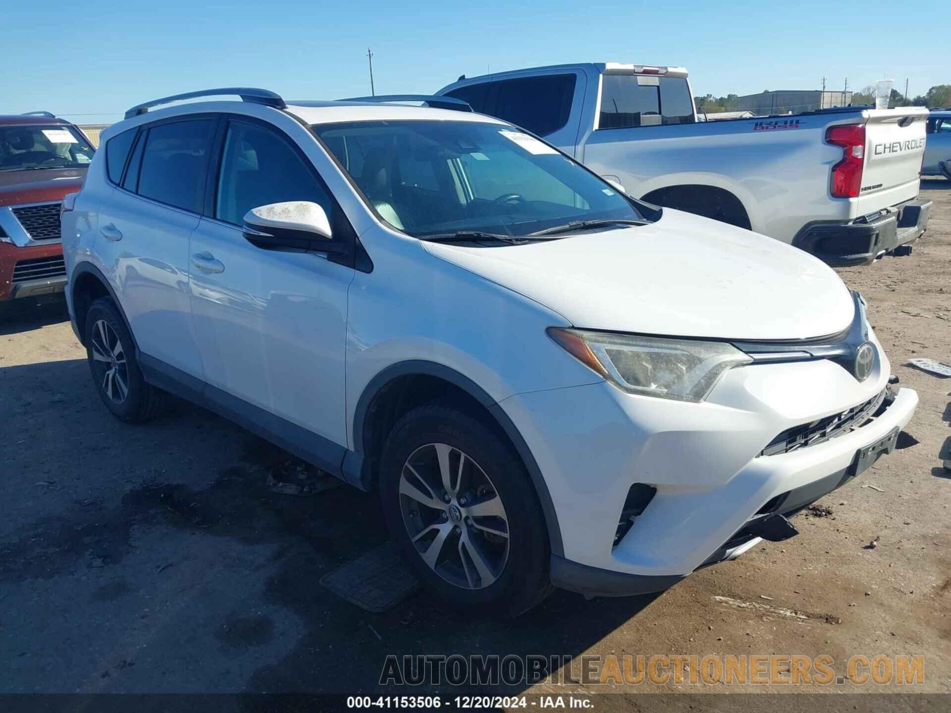 2T3WFREVXHW385754 TOYOTA RAV4 2017