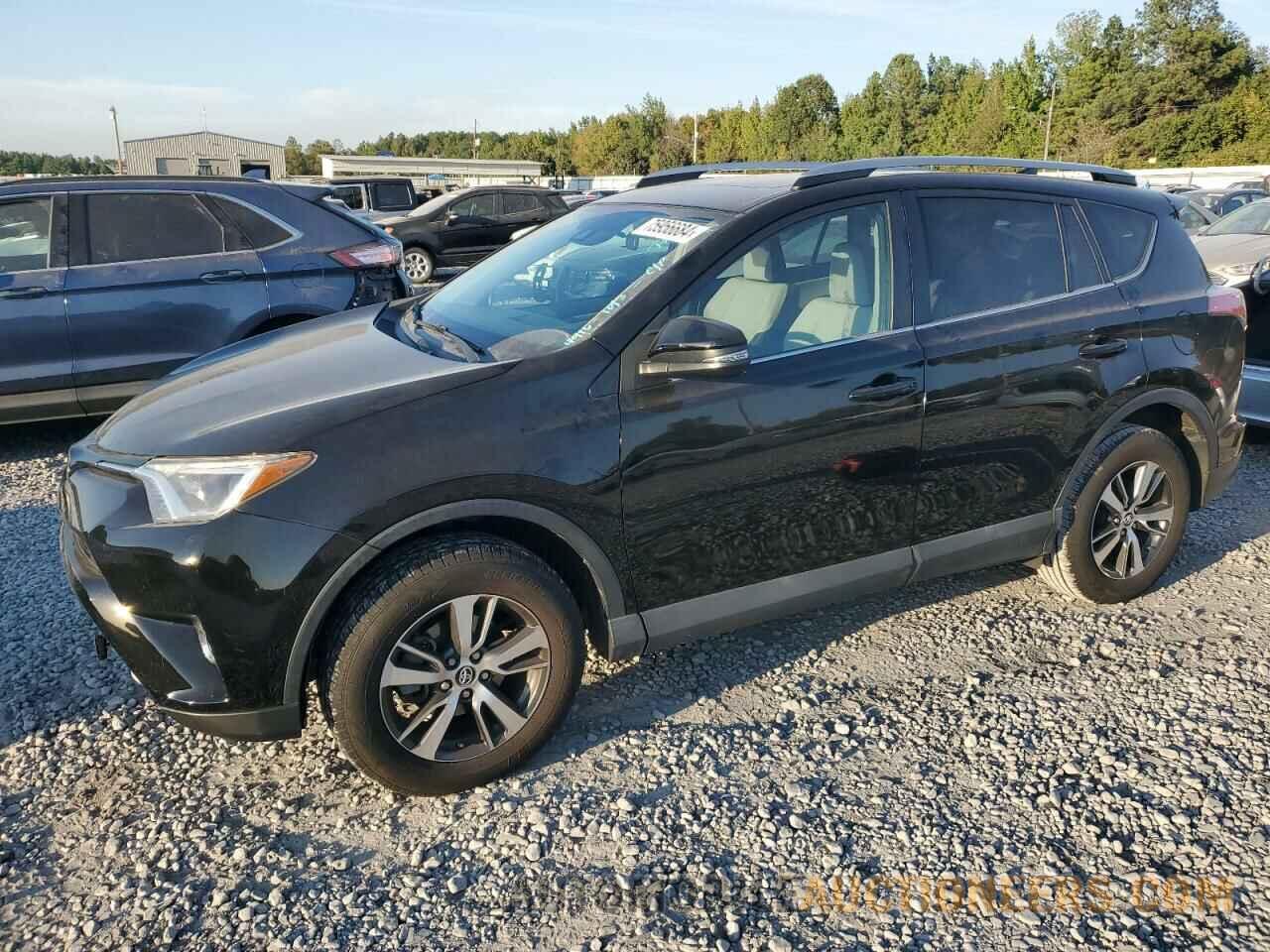 2T3WFREVXJW443643 TOYOTA RAV4 2018