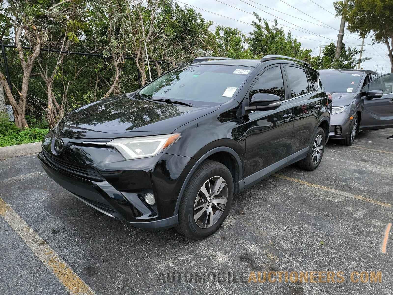 2T3WFREVXJW455727 Toyota RAV4 2018