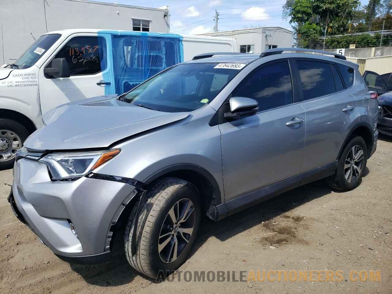 2T3WFREVXJW468249 TOYOTA RAV4 2018