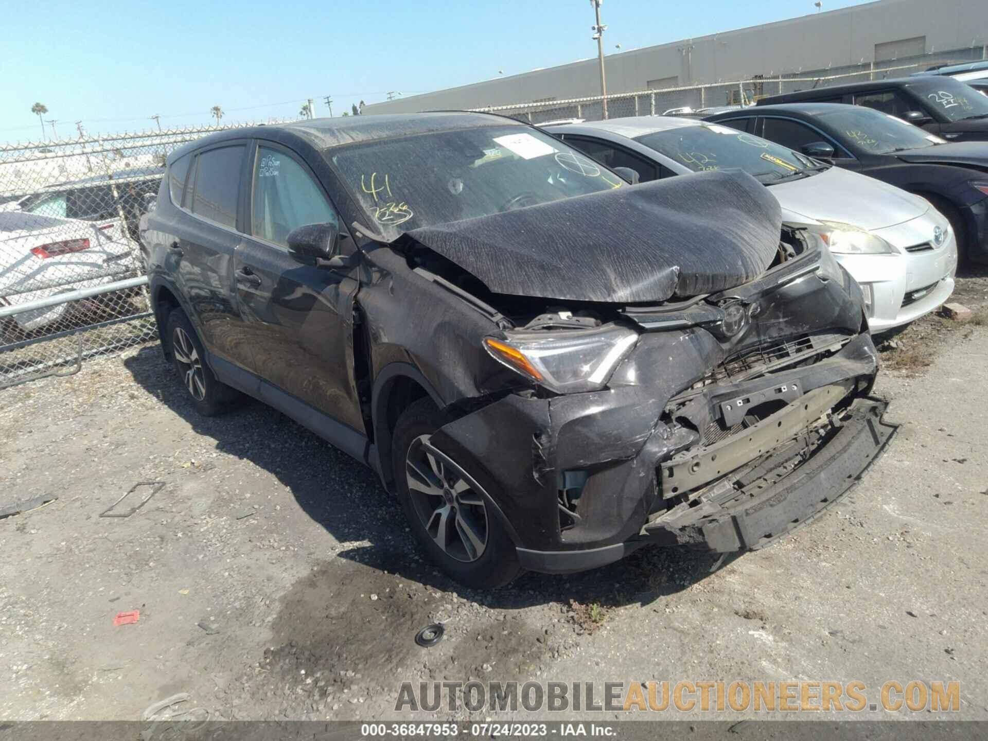 2T3WFREVXJW517935 TOYOTA RAV4 2018