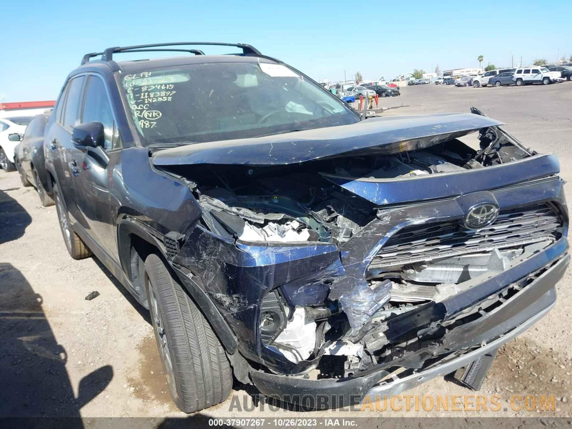 2T3Y1RFV3MW142058 TOYOTA RAV4 2021