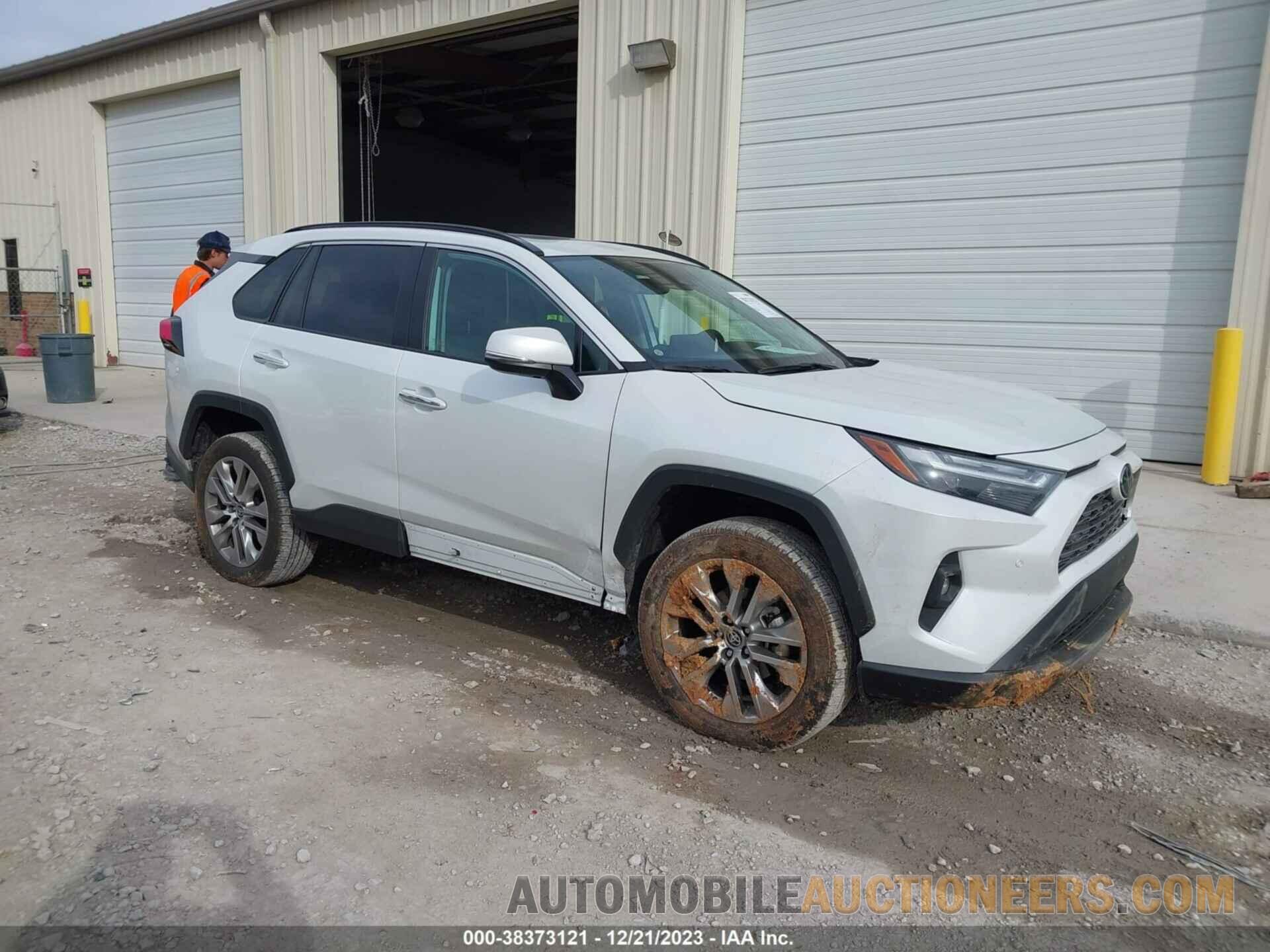 2T3Y1RFV3PW281711 TOYOTA RAV4 2023