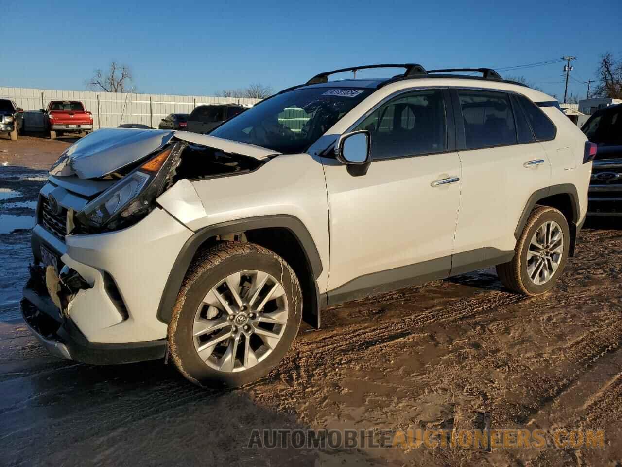 2T3Y1RFV4KW025120 TOYOTA RAV4 2019