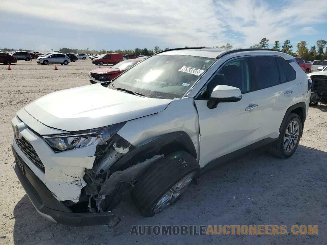 2T3Y1RFV4LW092544 TOYOTA RAV4 2020