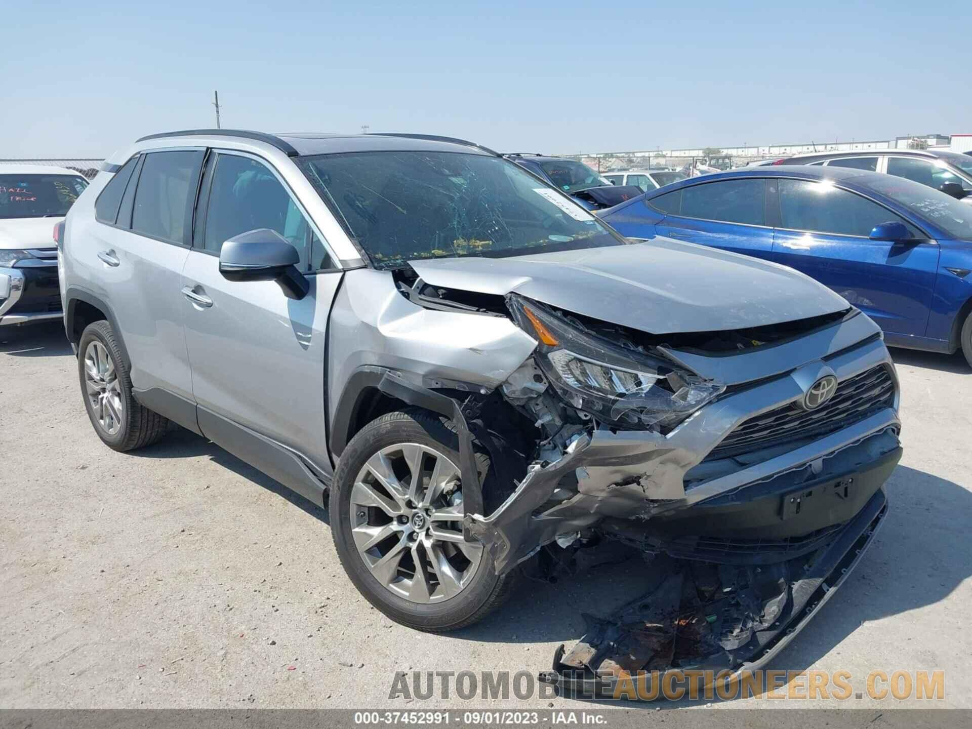 2T3Y1RFV5KC008635 TOYOTA RAV4 2019