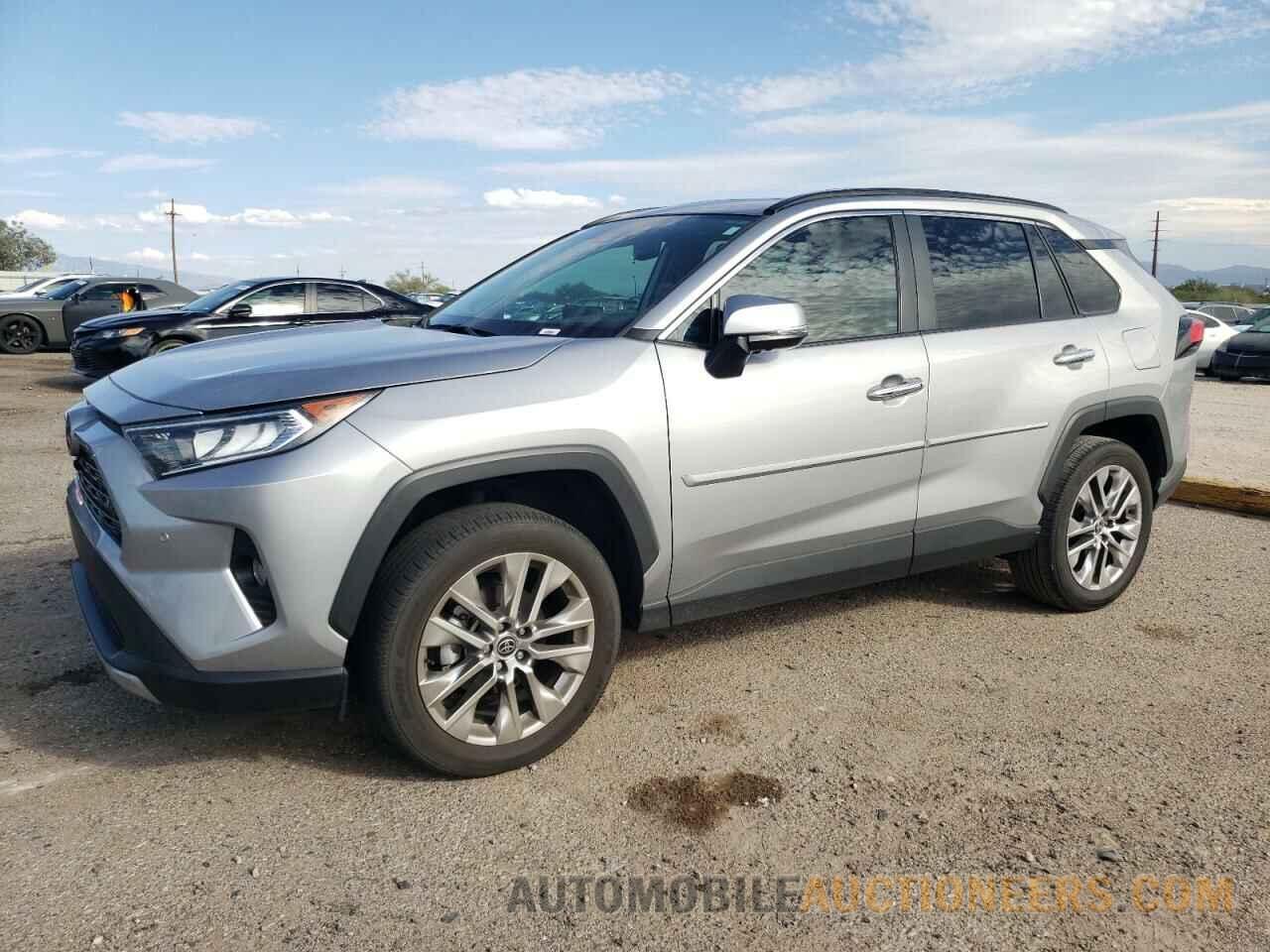 2T3Y1RFVXMC146125 TOYOTA RAV4 2021