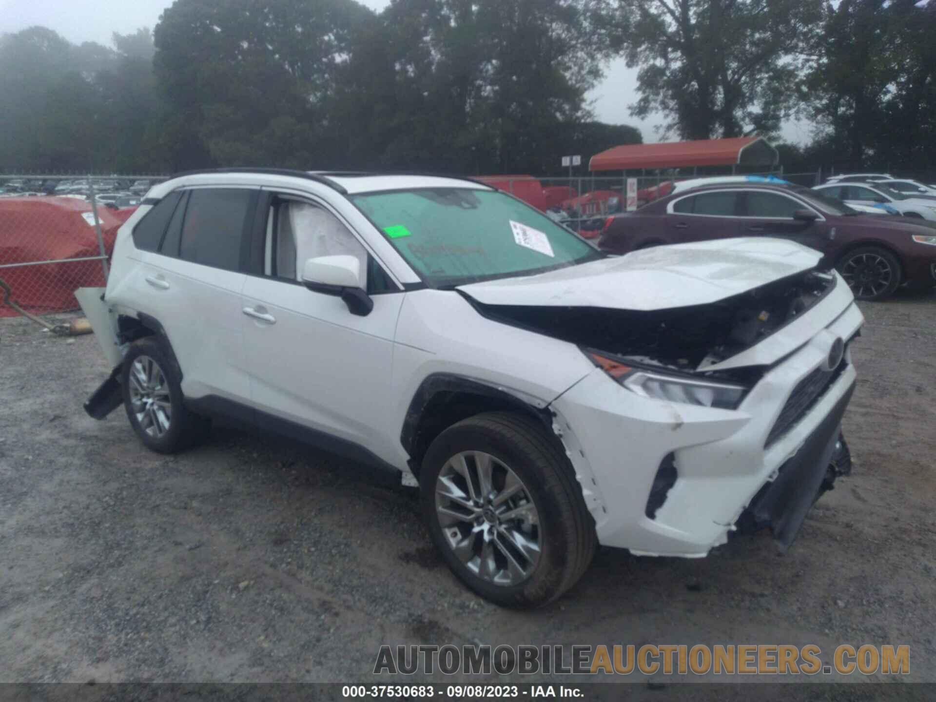 2T3Y1RFVXMW137617 TOYOTA RAV4 2021