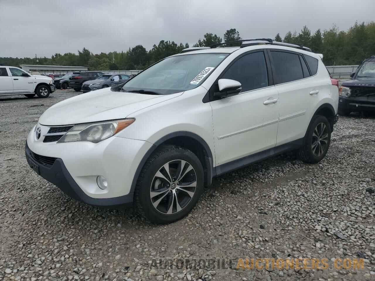 2T3YFREV0FW149815 TOYOTA RAV4 2015