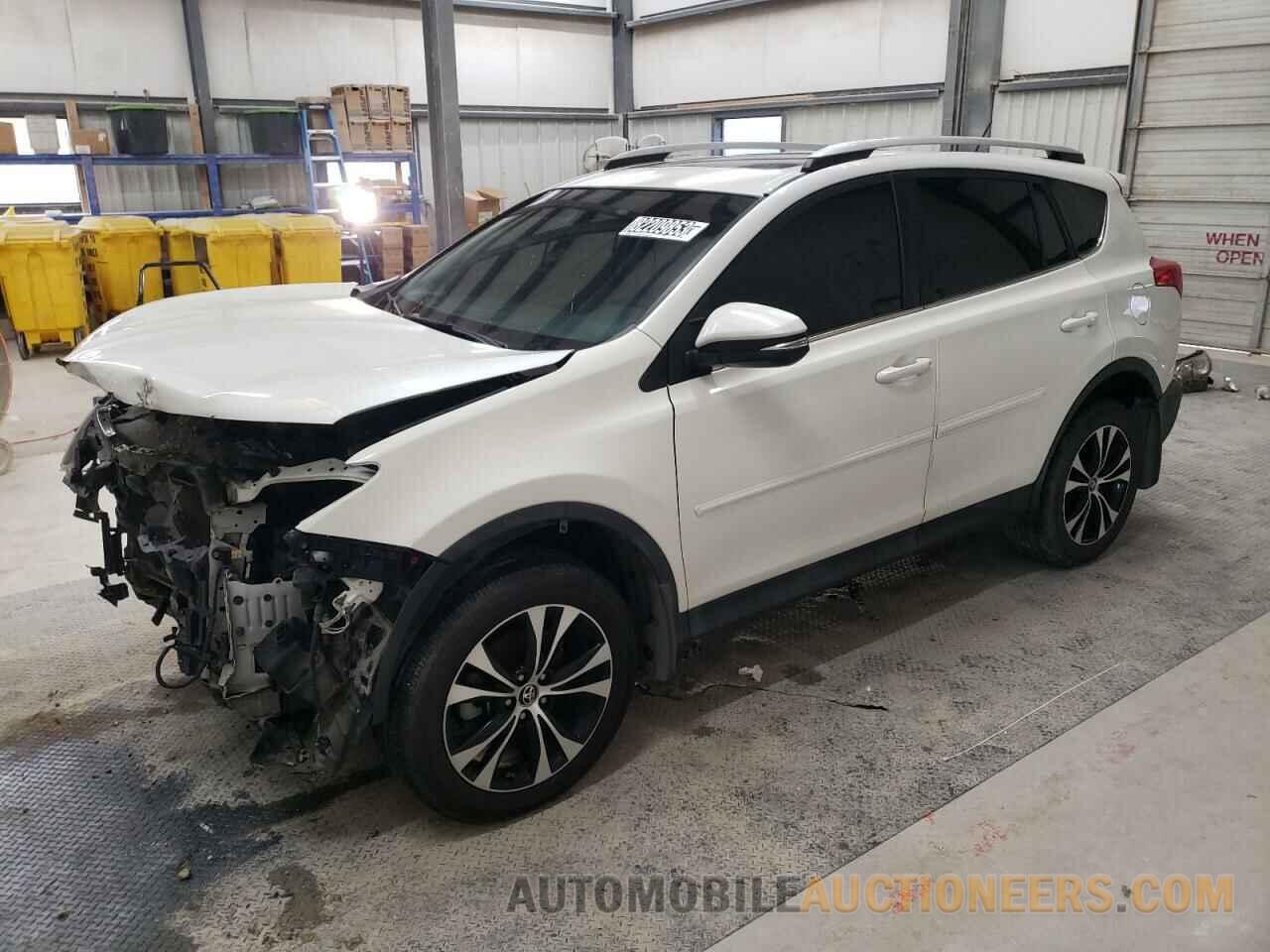 2T3YFREV1FW138368 TOYOTA RAV4 2015