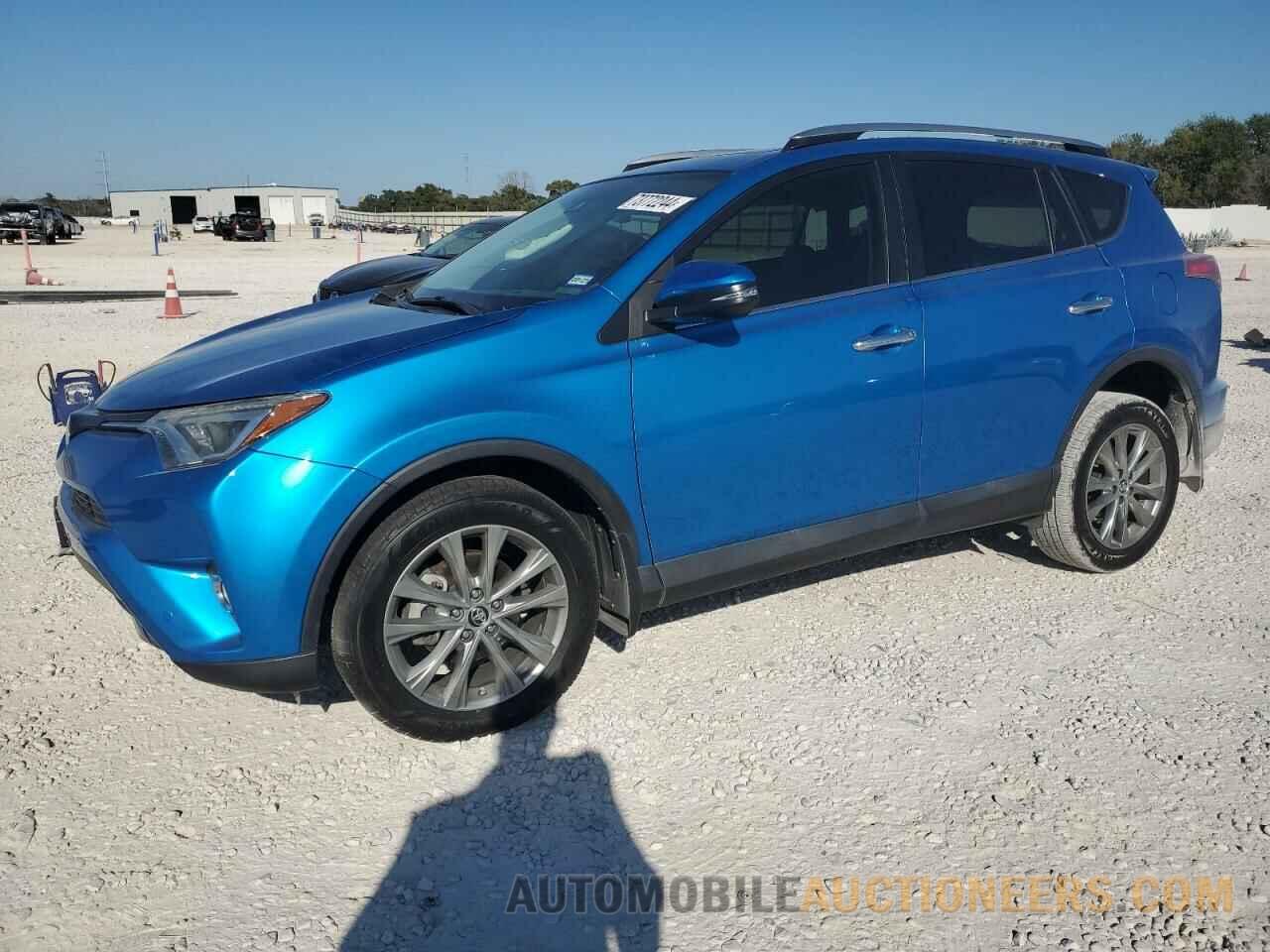 2T3YFREV1HW355843 TOYOTA RAV4 2017