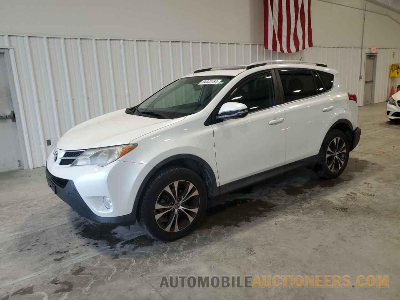 2T3YFREV4FW133648 TOYOTA RAV4 2015