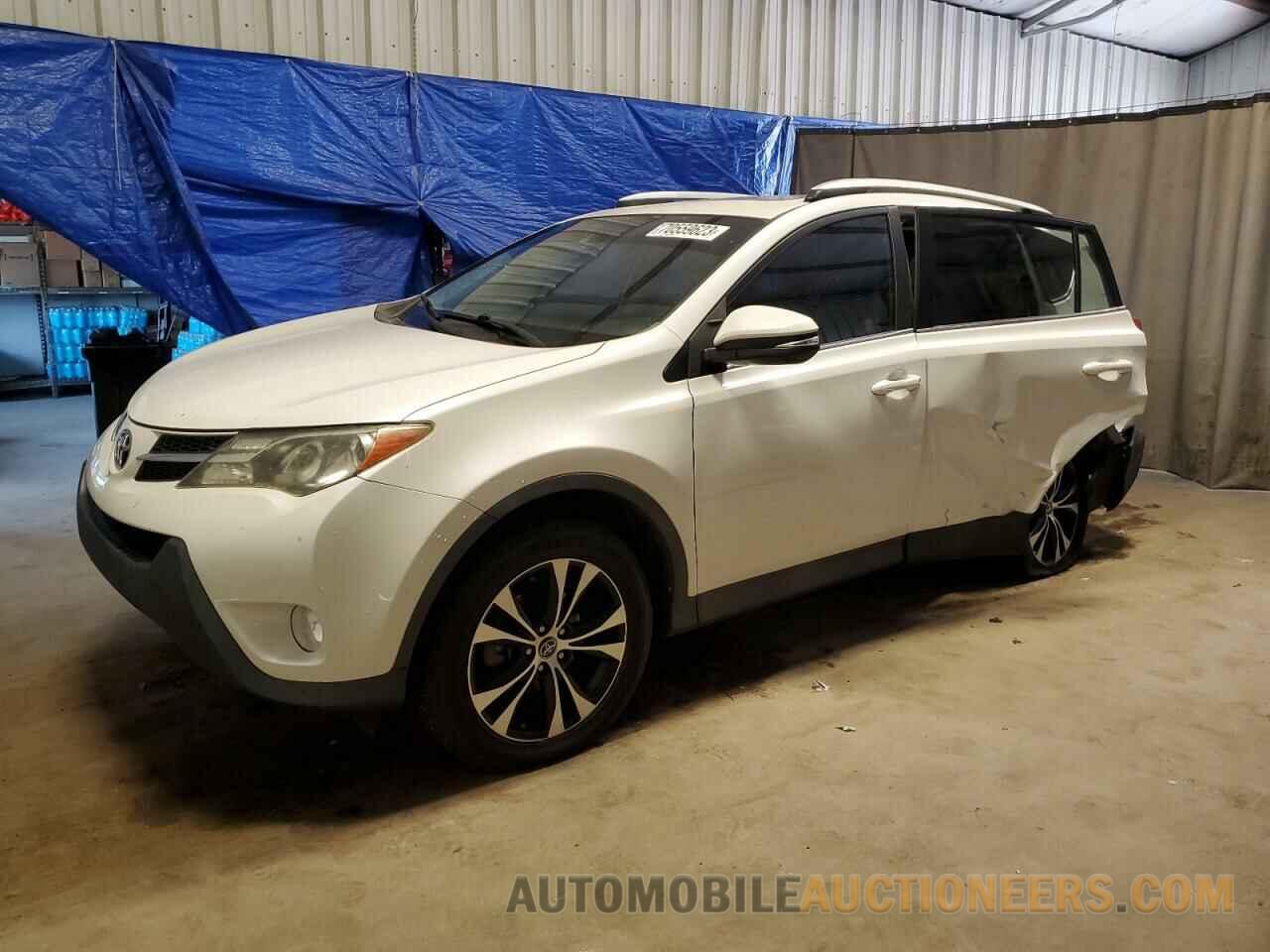 2T3YFREV5FW225884 TOYOTA RAV4 2015