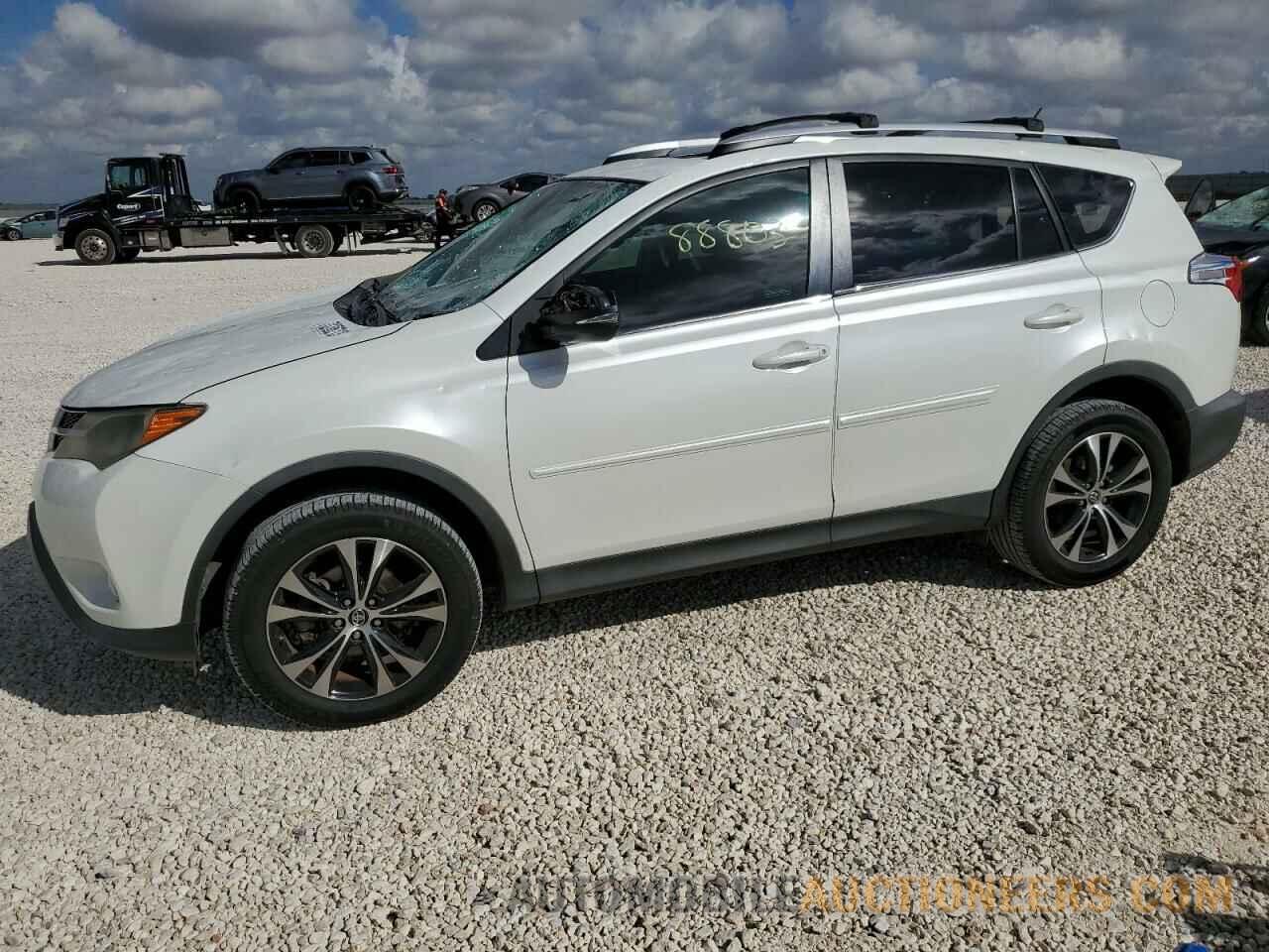 2T3YFREV7FW155210 TOYOTA RAV4 2015