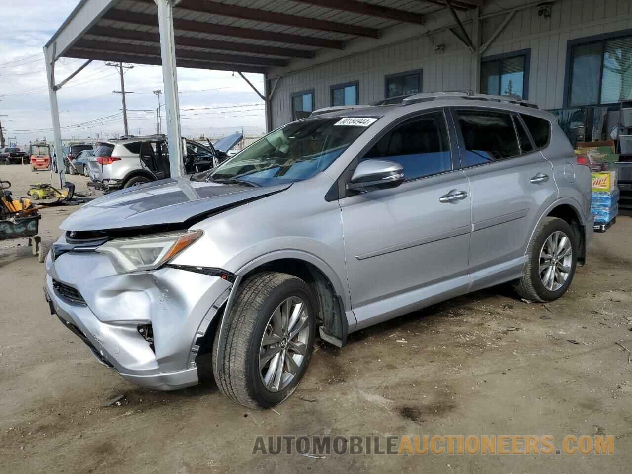 2T3YFREV9HW365438 TOYOTA RAV4 2017